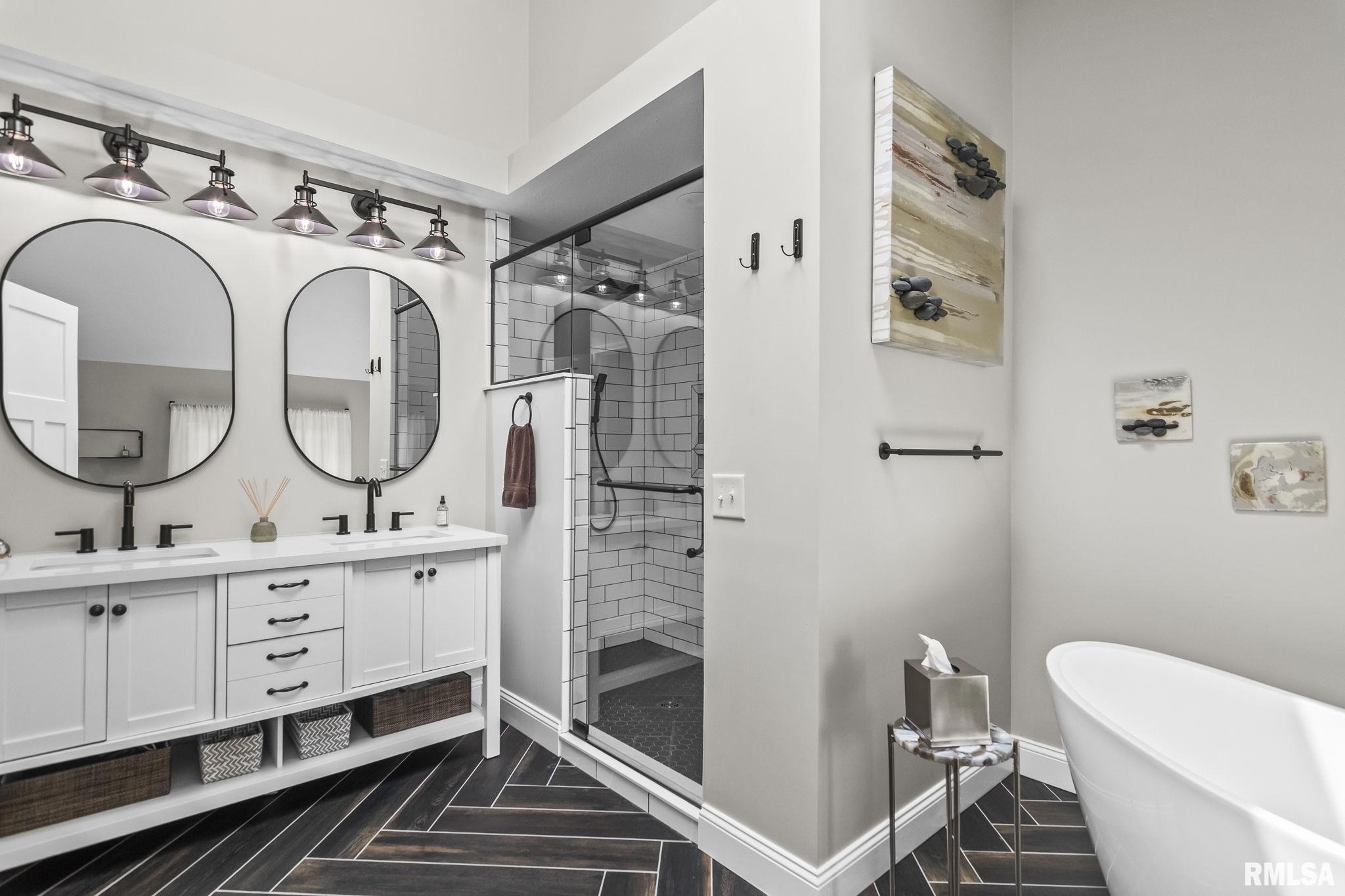 2905 Cider Mill Road