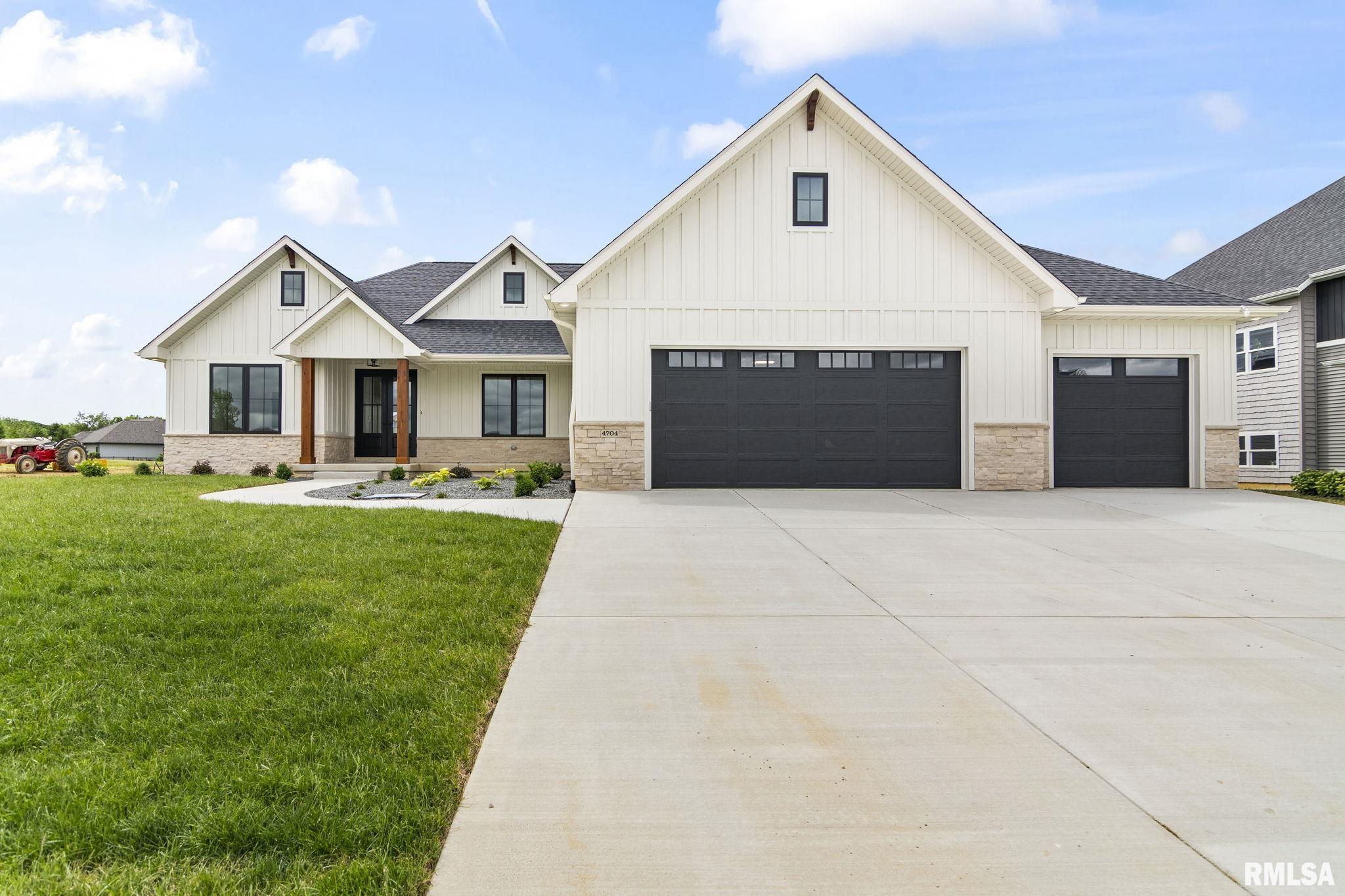4704 BERKSHIRE Crossing