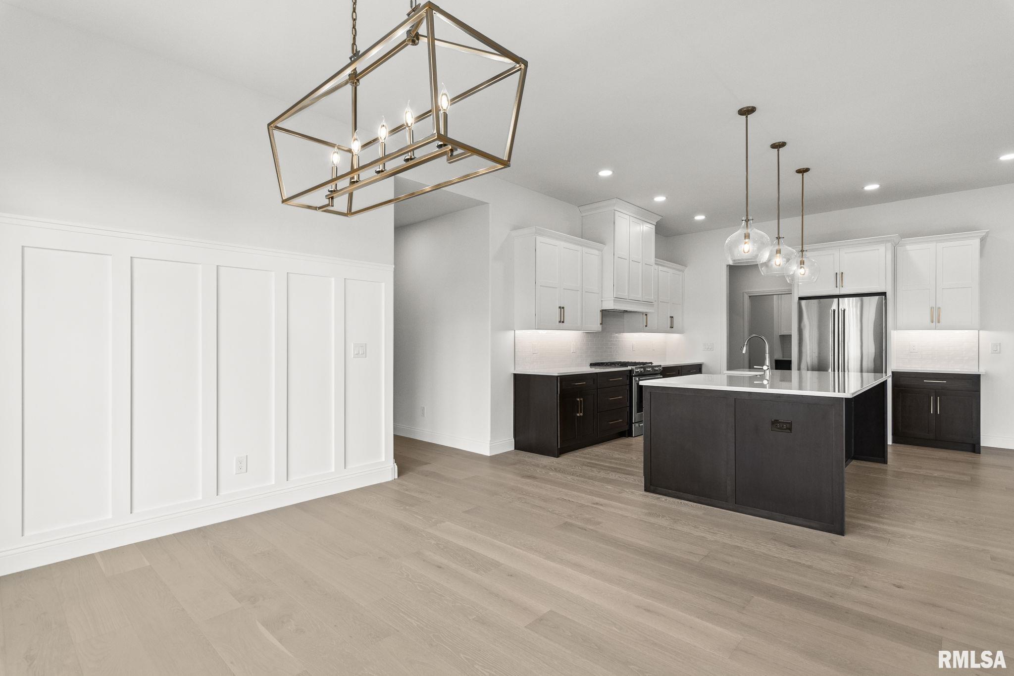 4704 BERKSHIRE Crossing