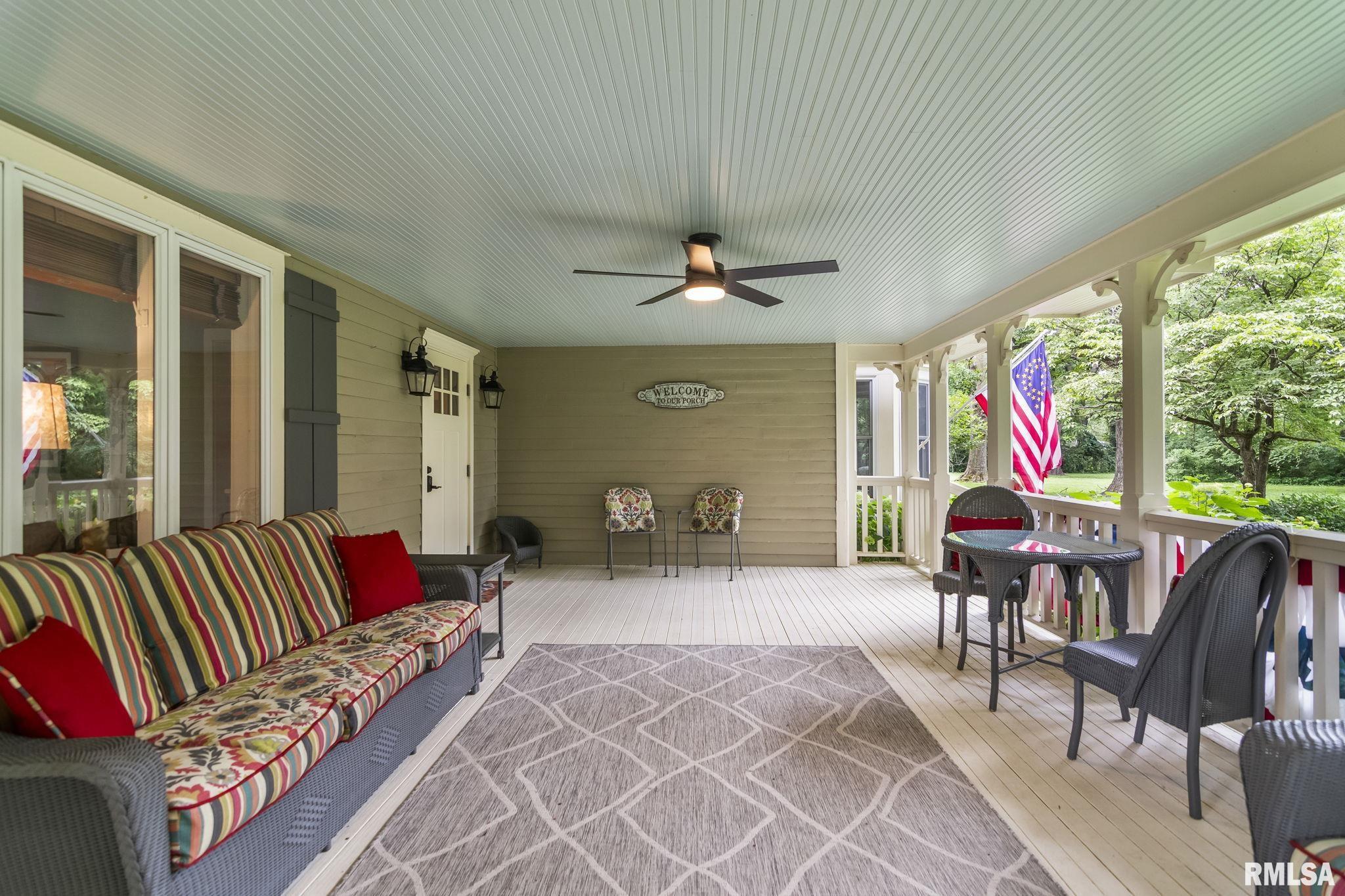 2624 E LAKE SHORE Drive