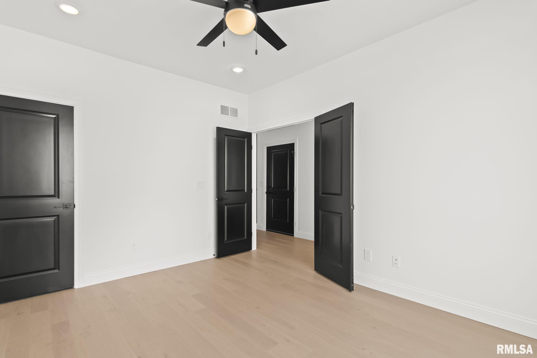 5302 Verdant Lane