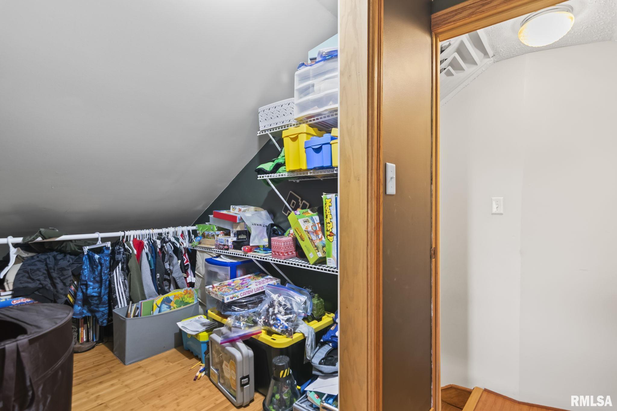 5658 HOGAN Road