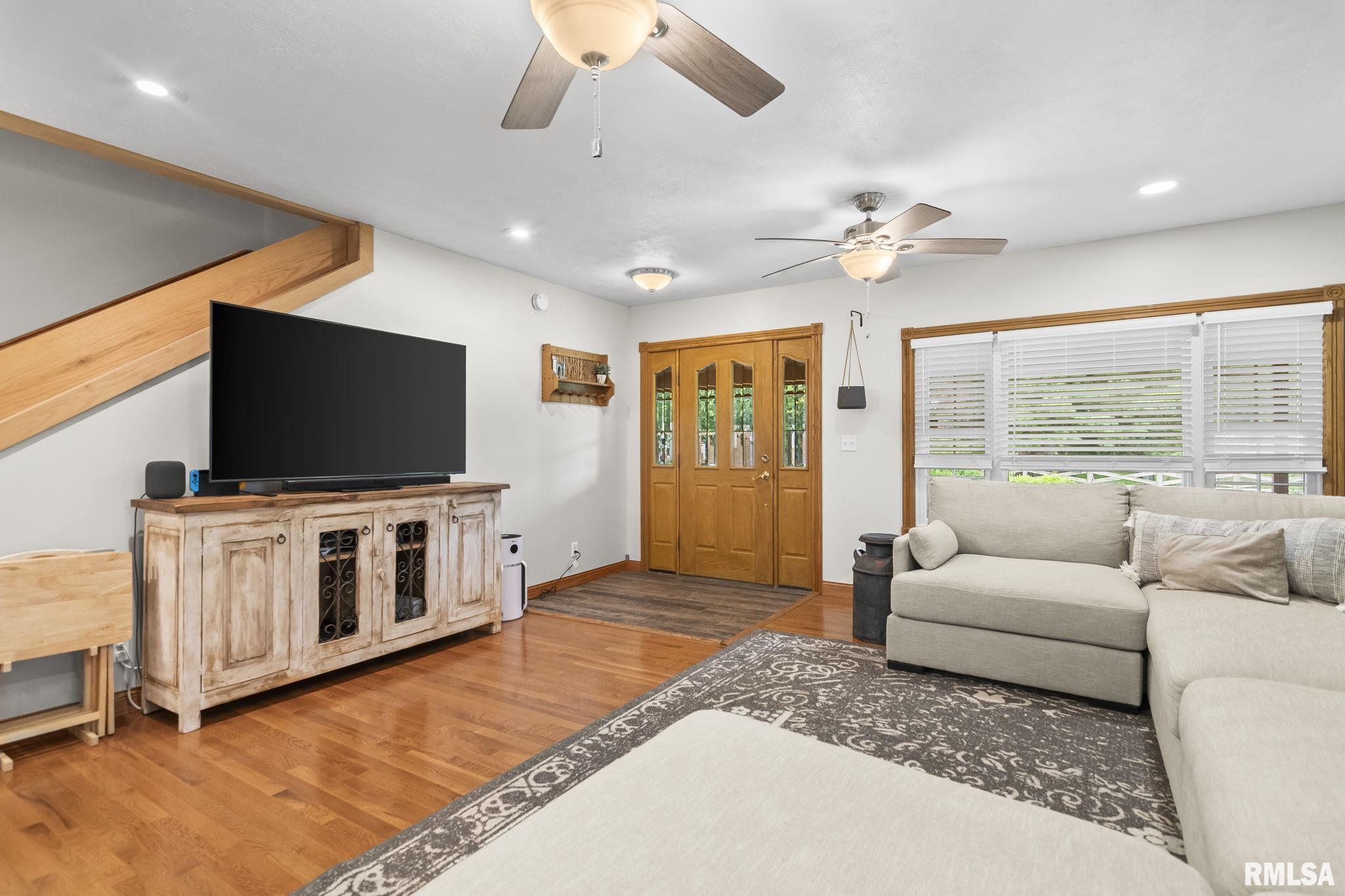 5658 HOGAN Road