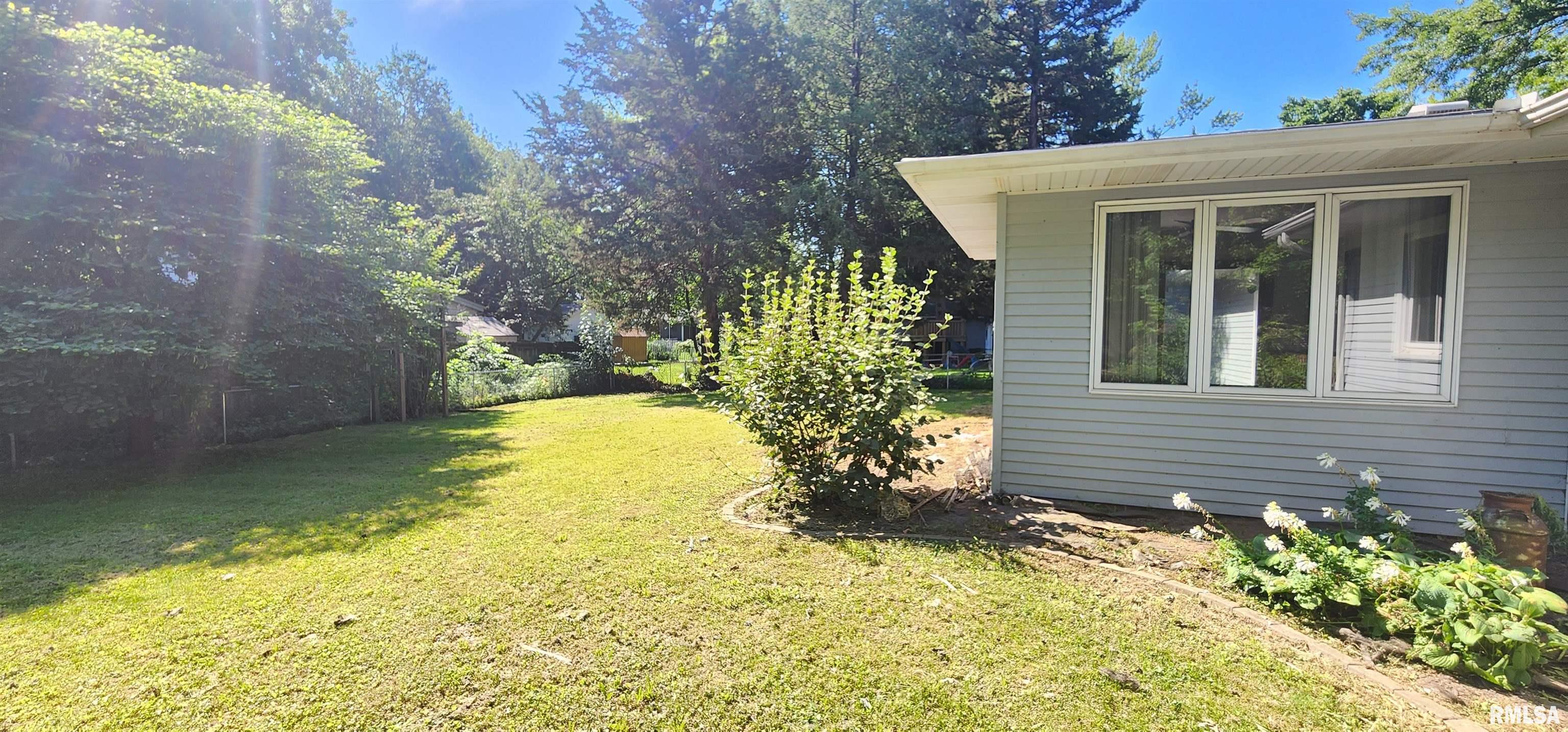 2616 BENNINGTON Drive
