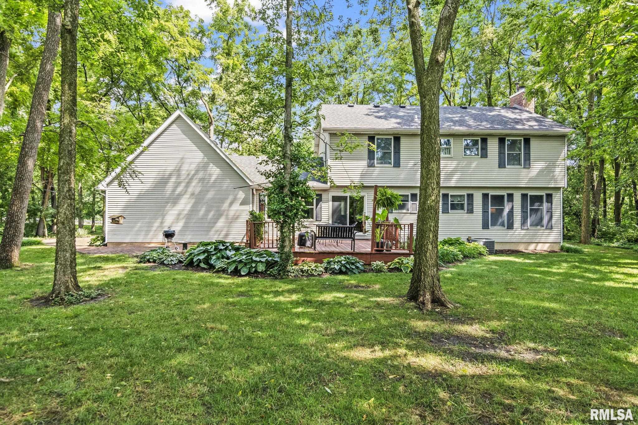 3140 E LAKE SHORE Drive