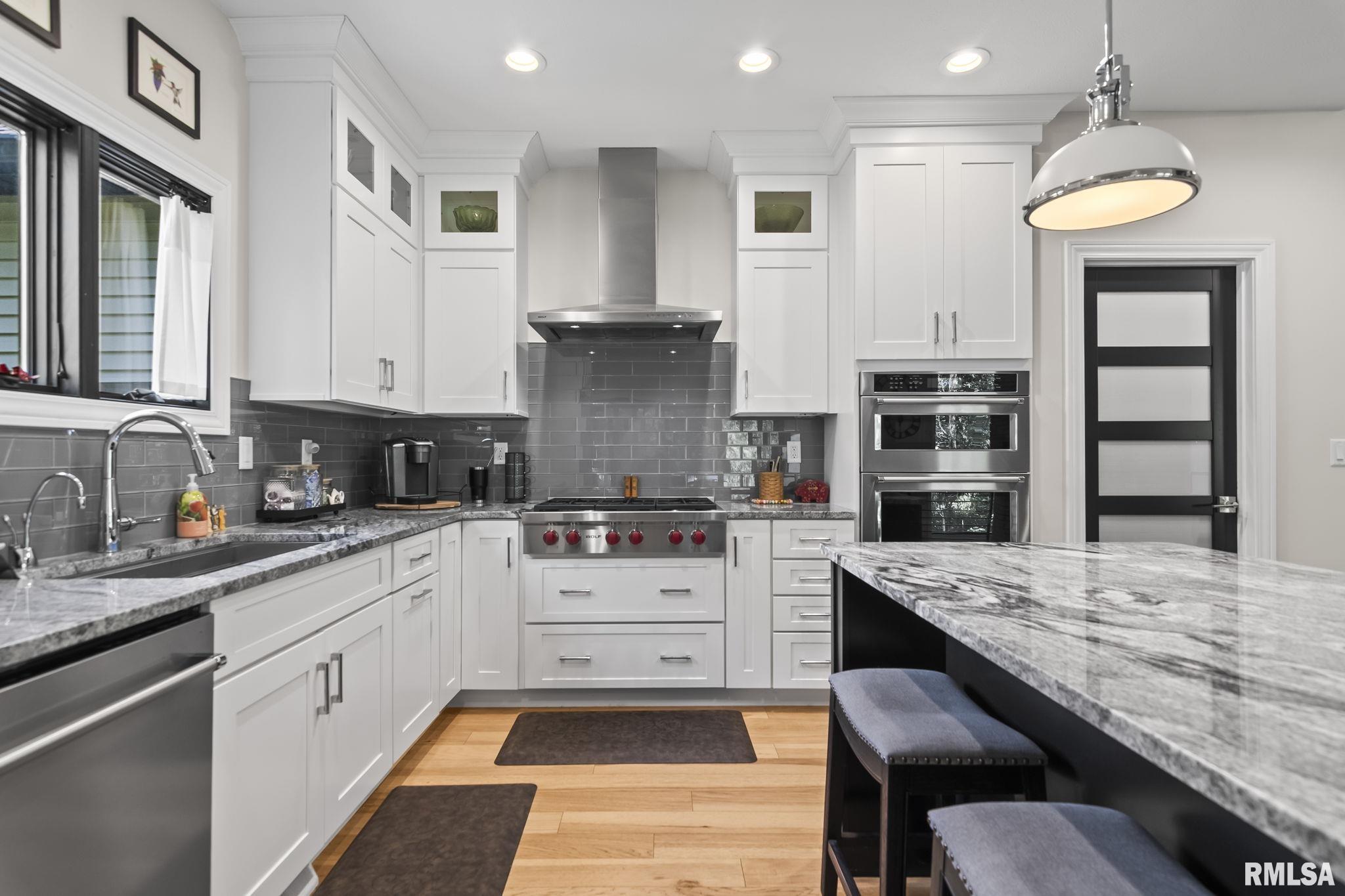 3833 Calla Lily Lane
