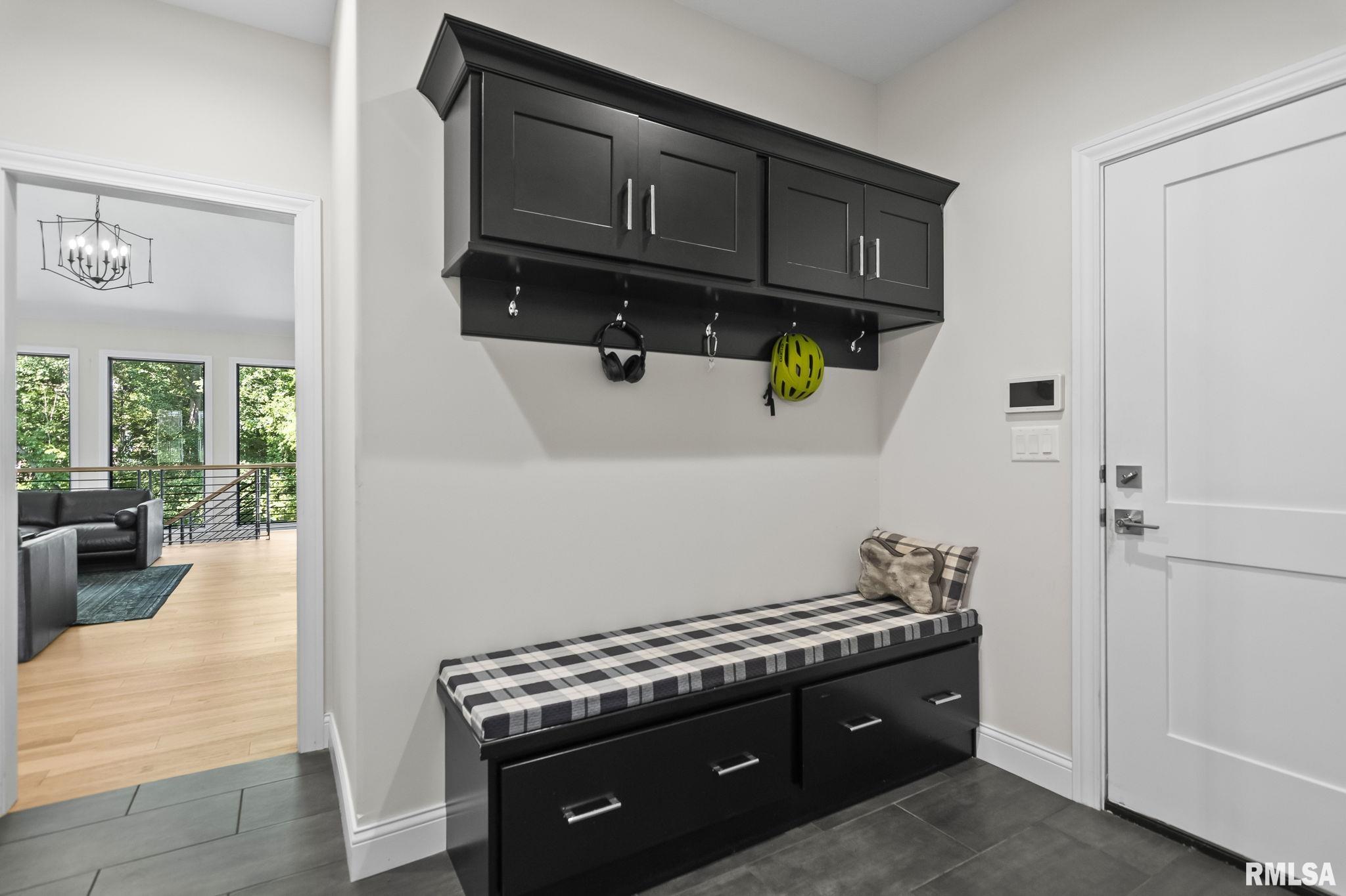 3833 Calla Lily Lane