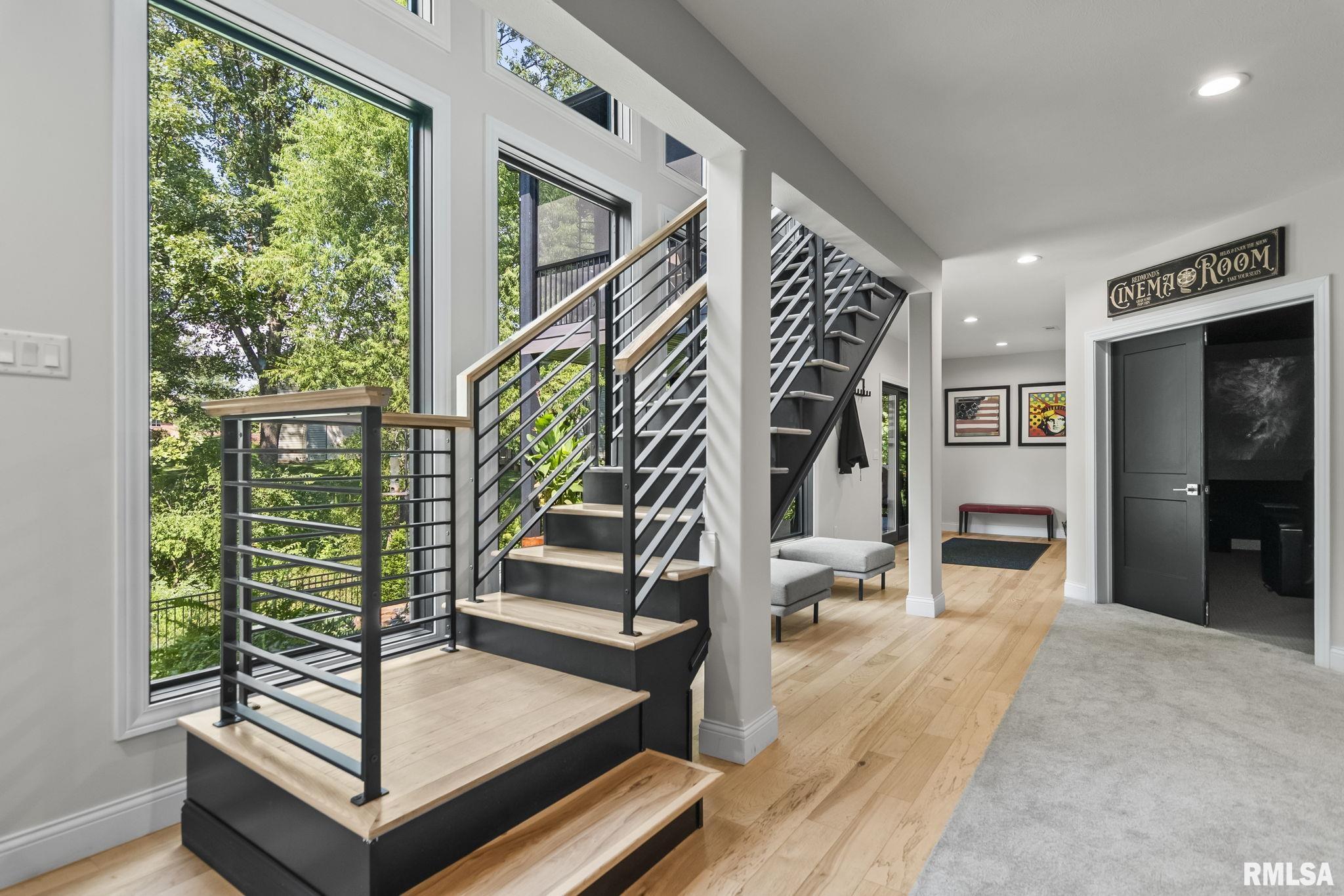 3833 Calla Lily Lane