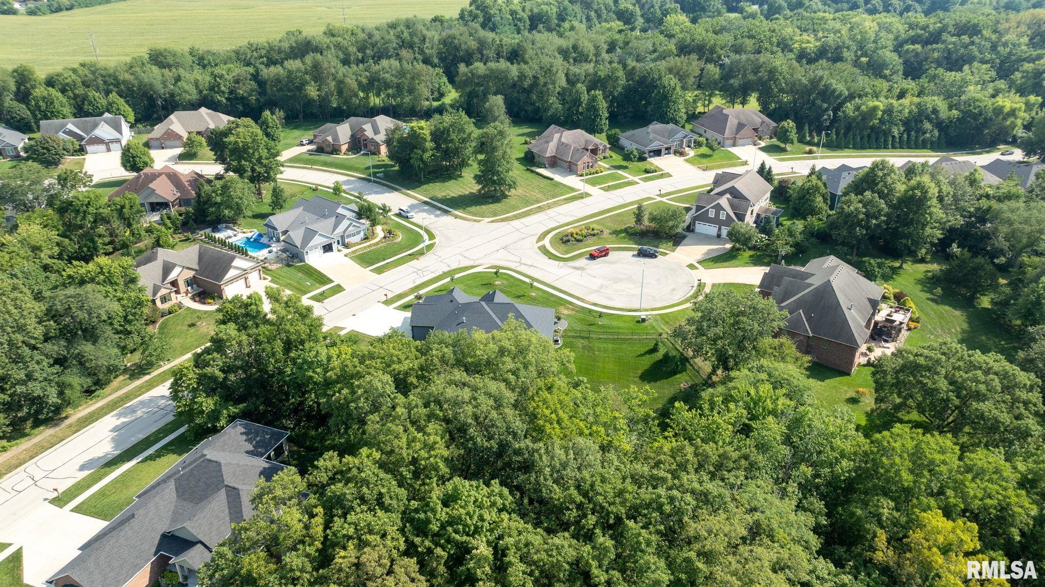 3833 Calla Lily Lane