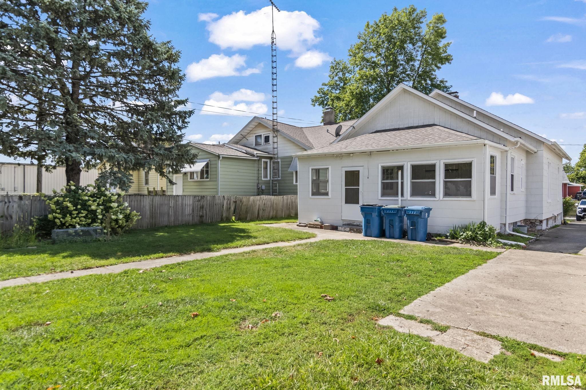 2086 PEORIA Road