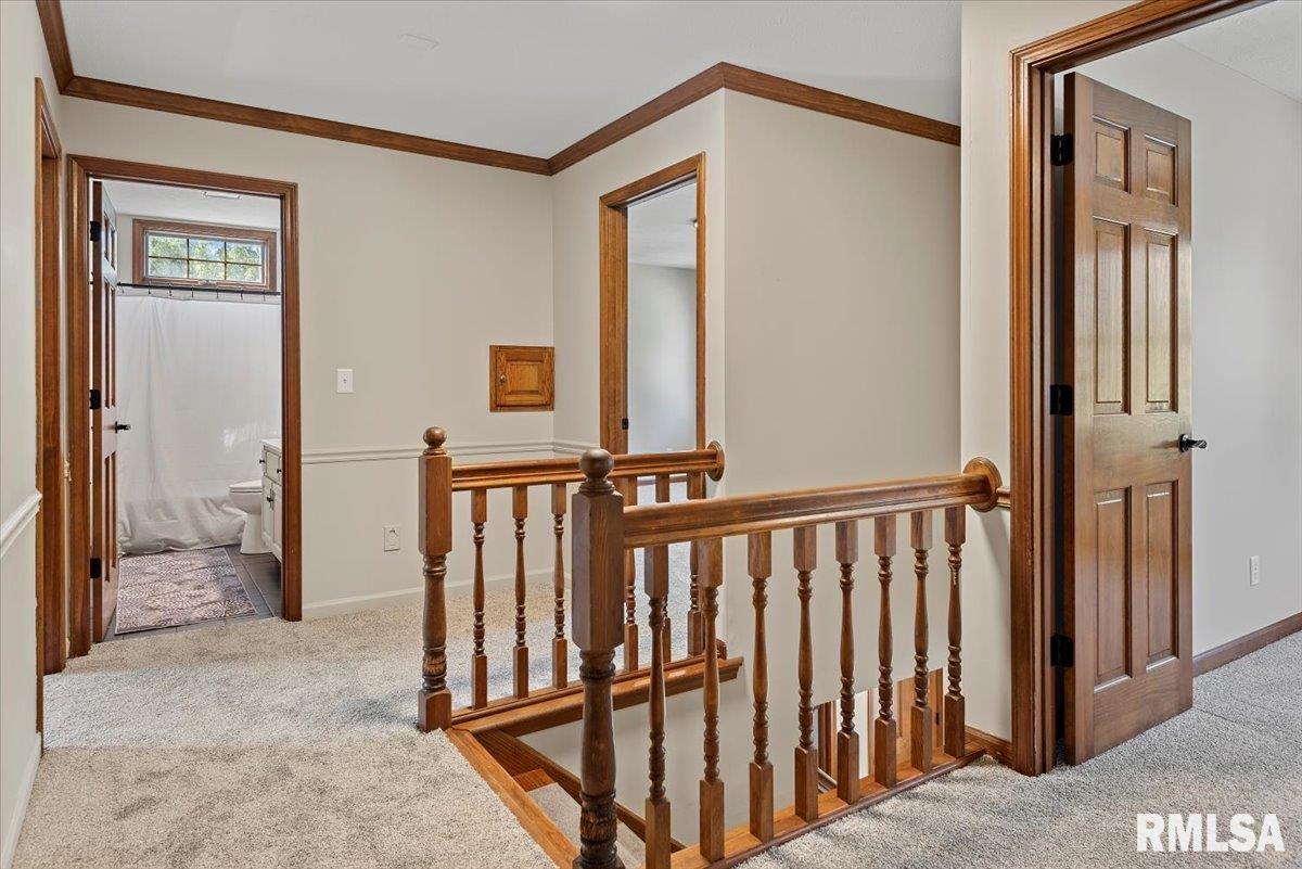 700 COUNTRY MEADOWS Drive