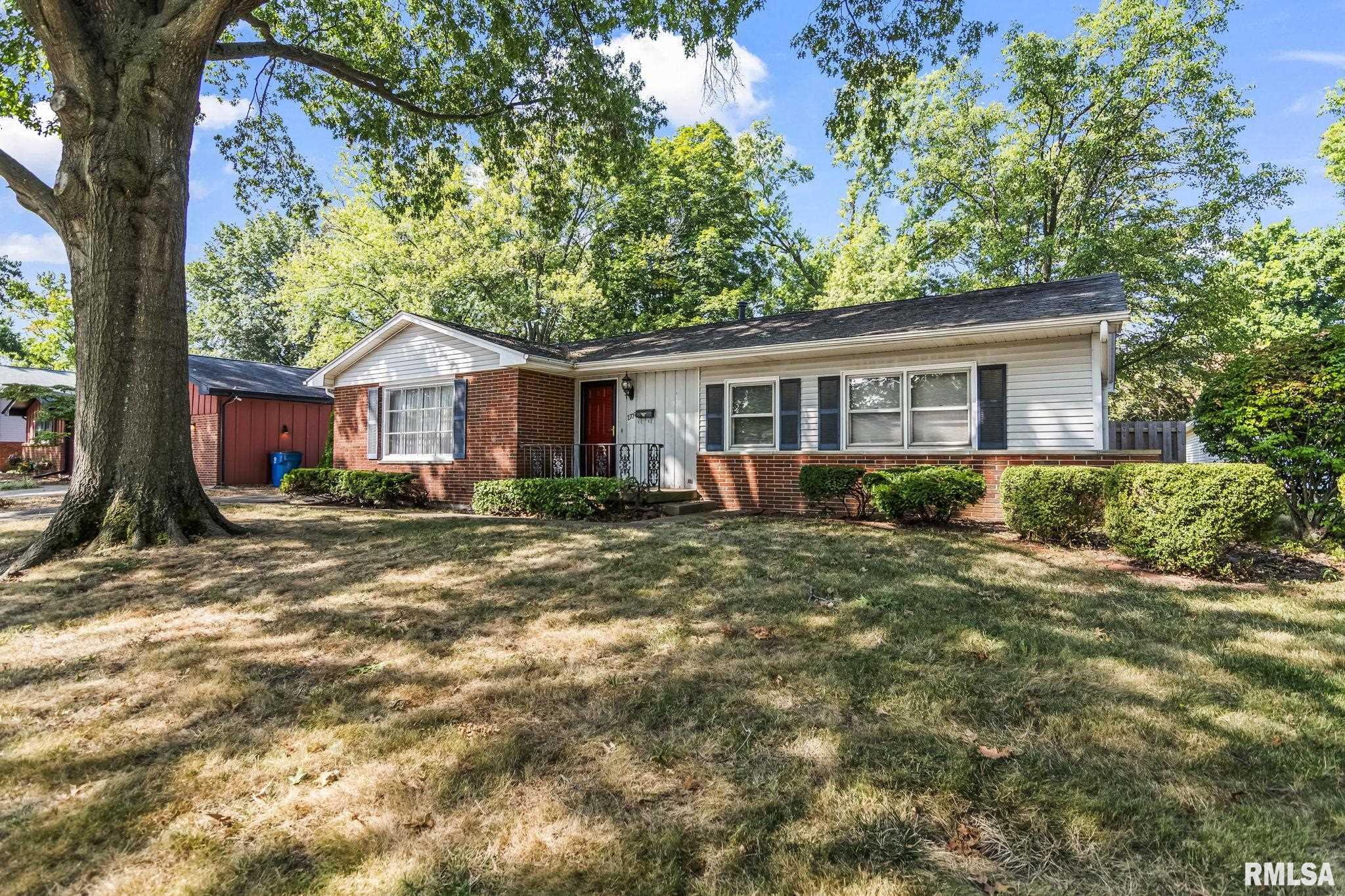 2709 ARLINGTON Drive