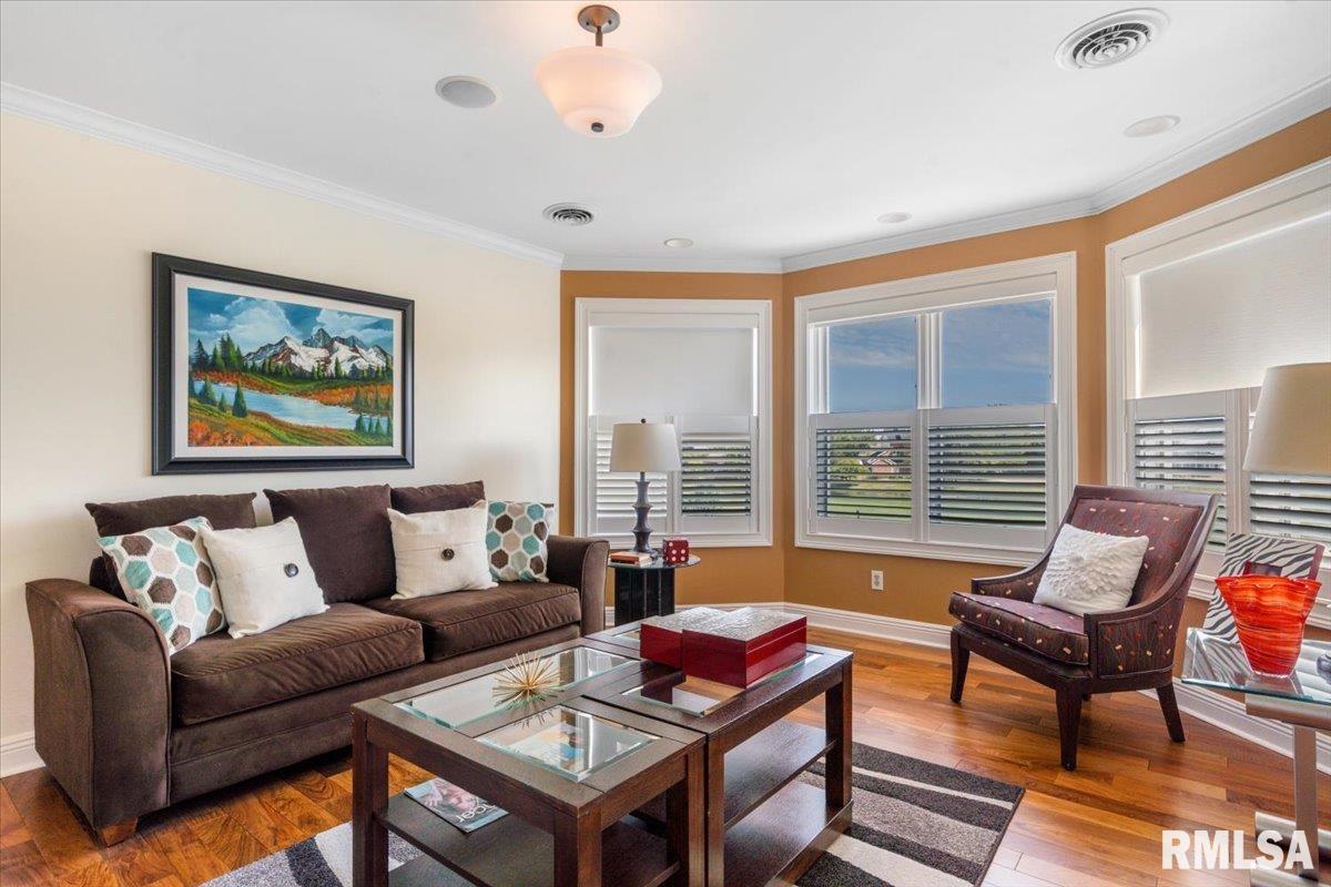 4712 Bears Paw Court