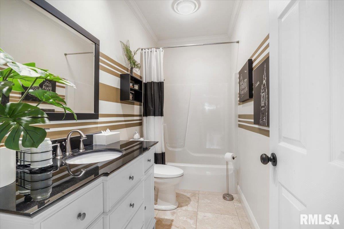 4712 Bears Paw Court