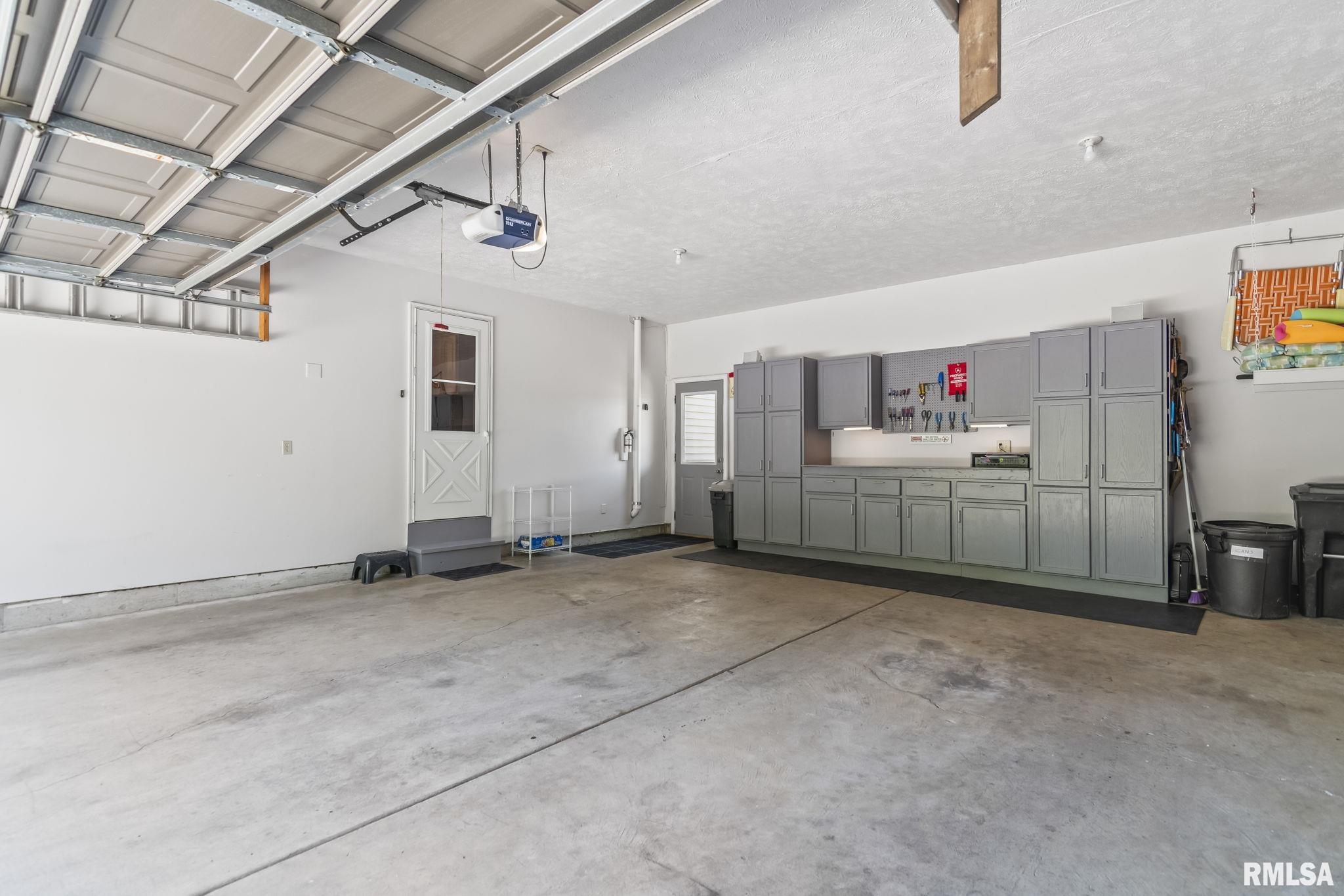 7378 Lawn View Drive