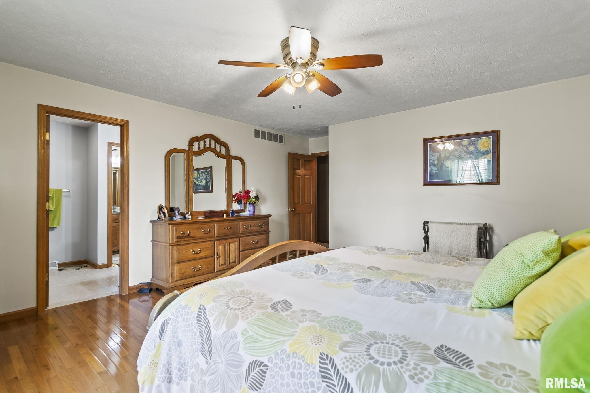 7378 Lawn View Drive