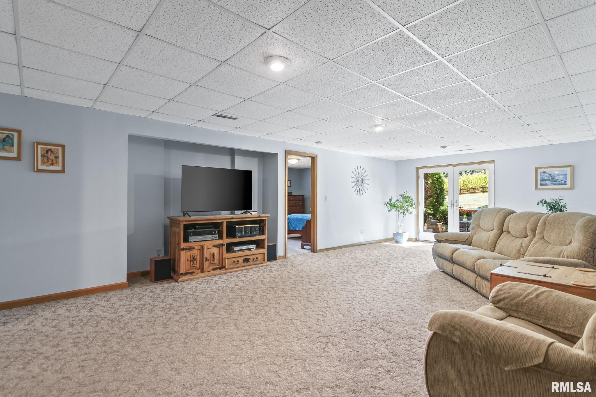 7378 Lawn View Drive