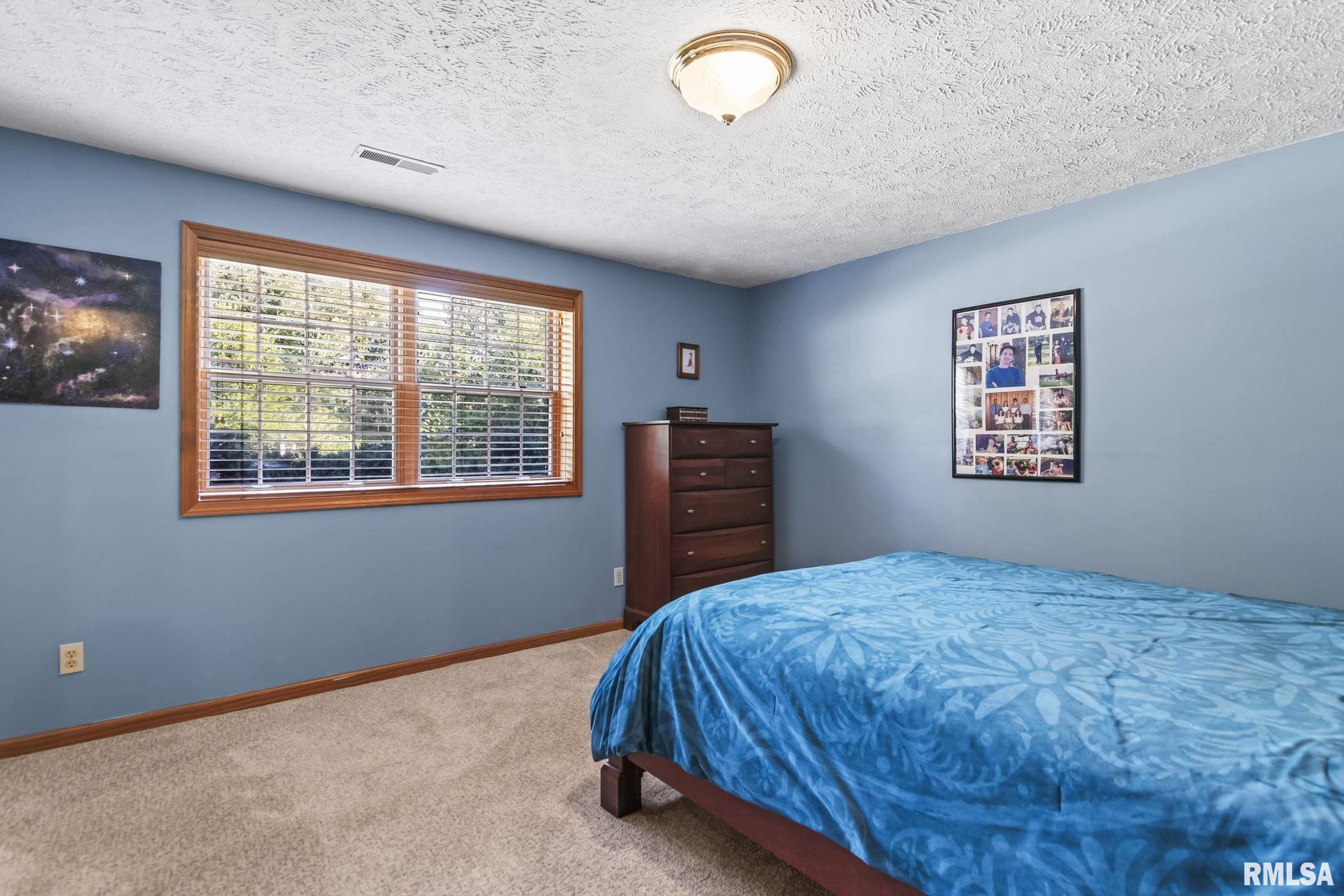 7378 Lawn View Drive