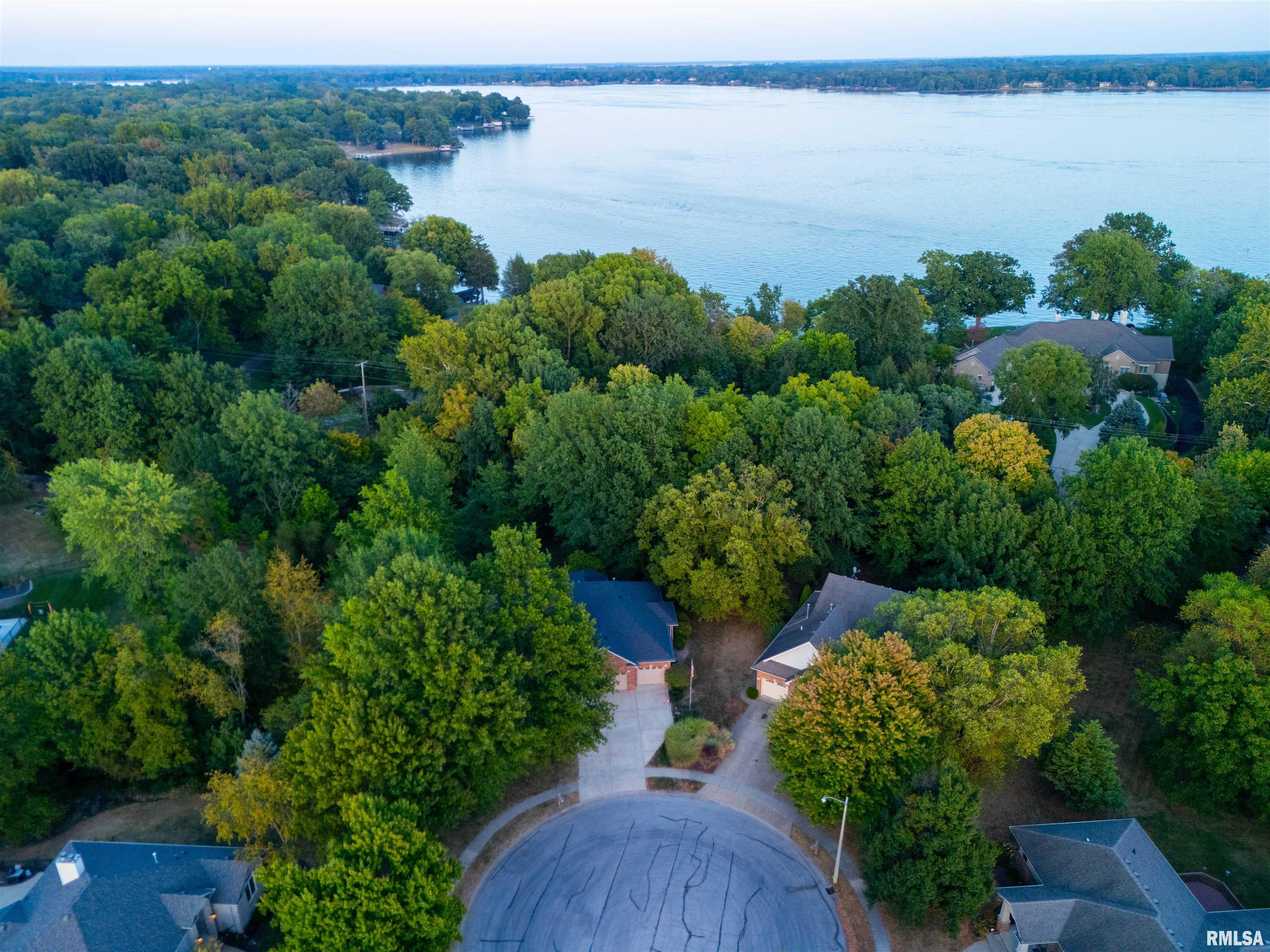 2317 Mariners Point Lane