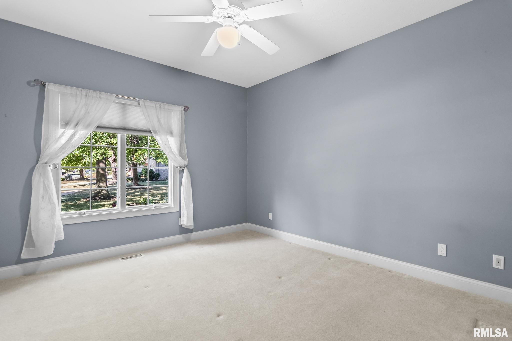 2317 Mariners Point Lane