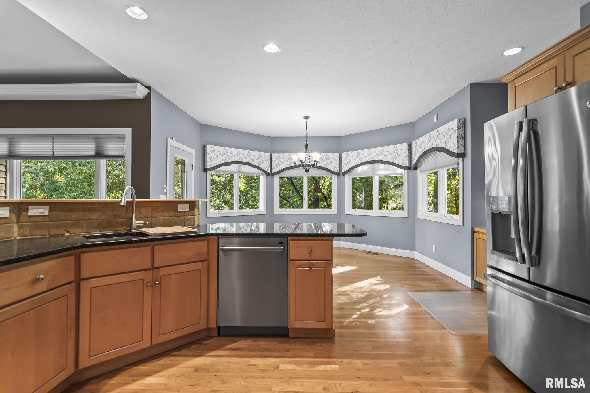 2317 Mariners Point Lane