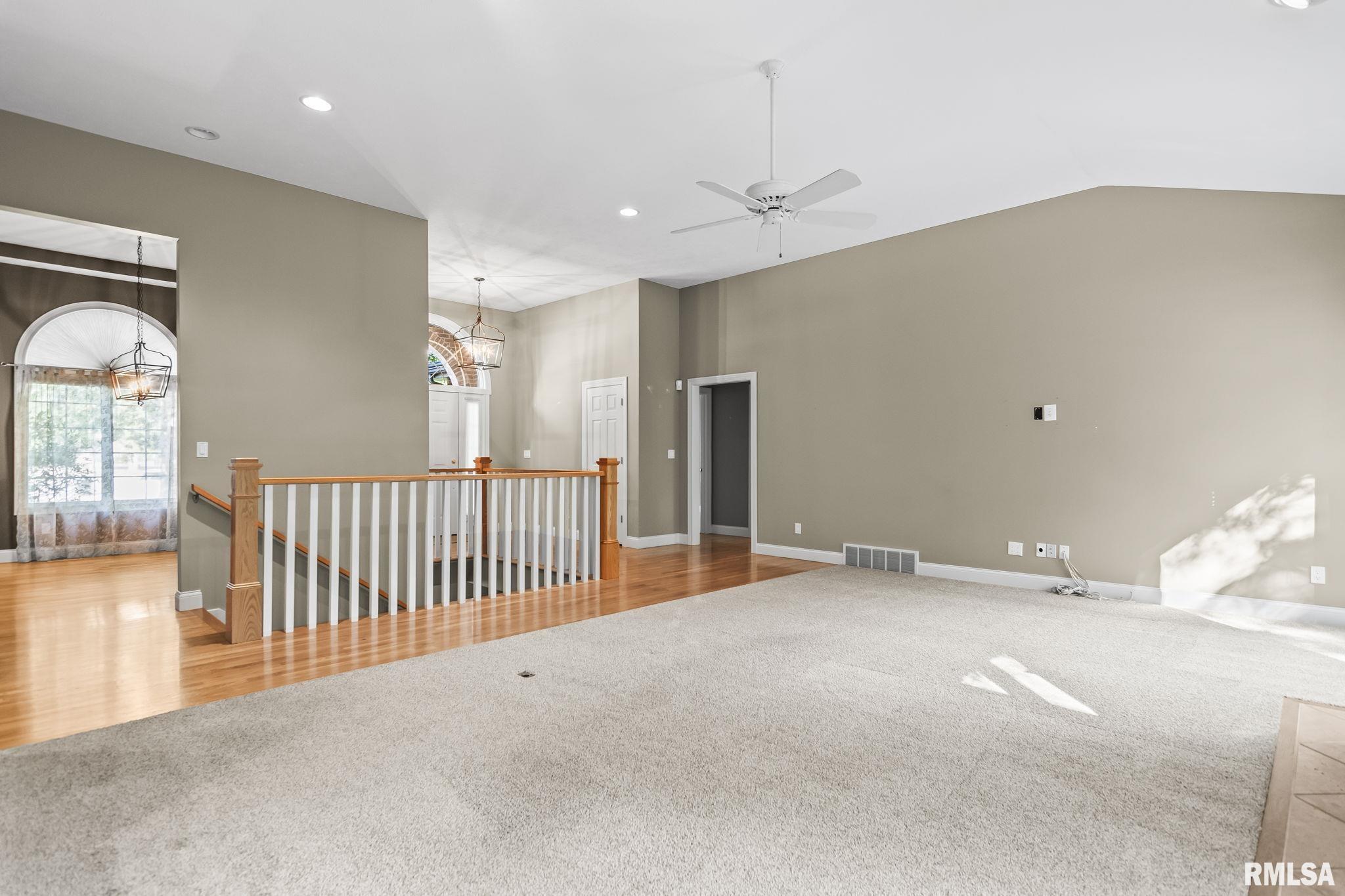 2317 Mariners Point Lane