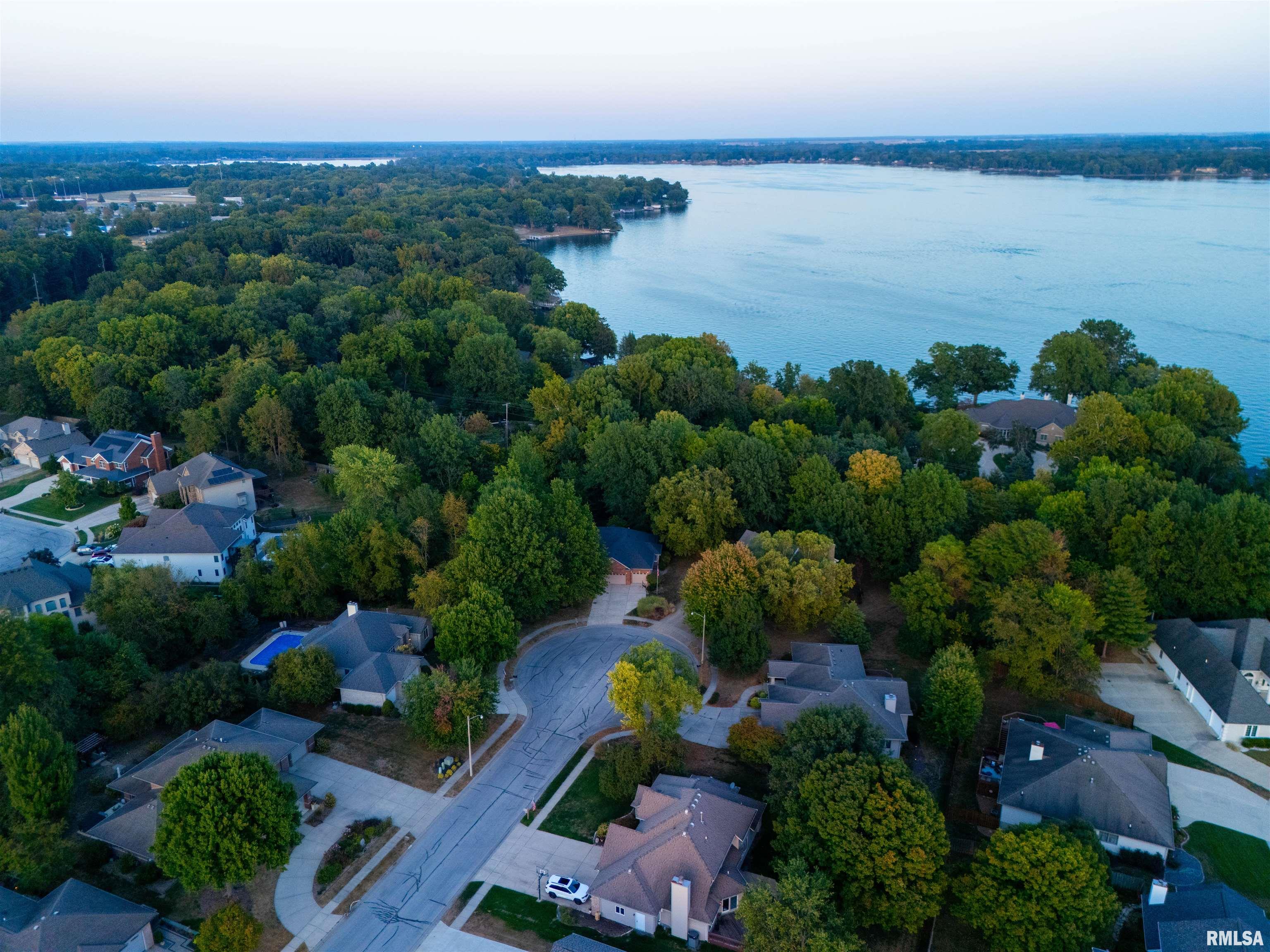 2317 Mariners Point Lane