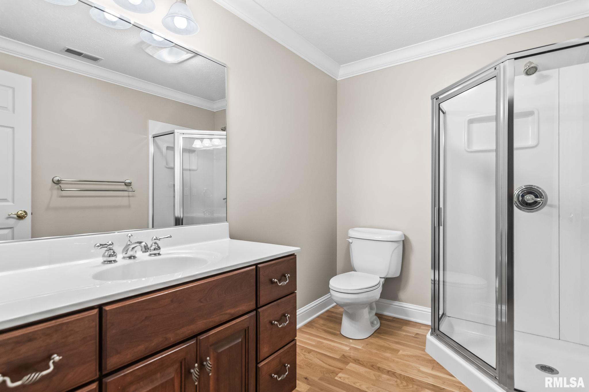 2317 Mariners Point Lane