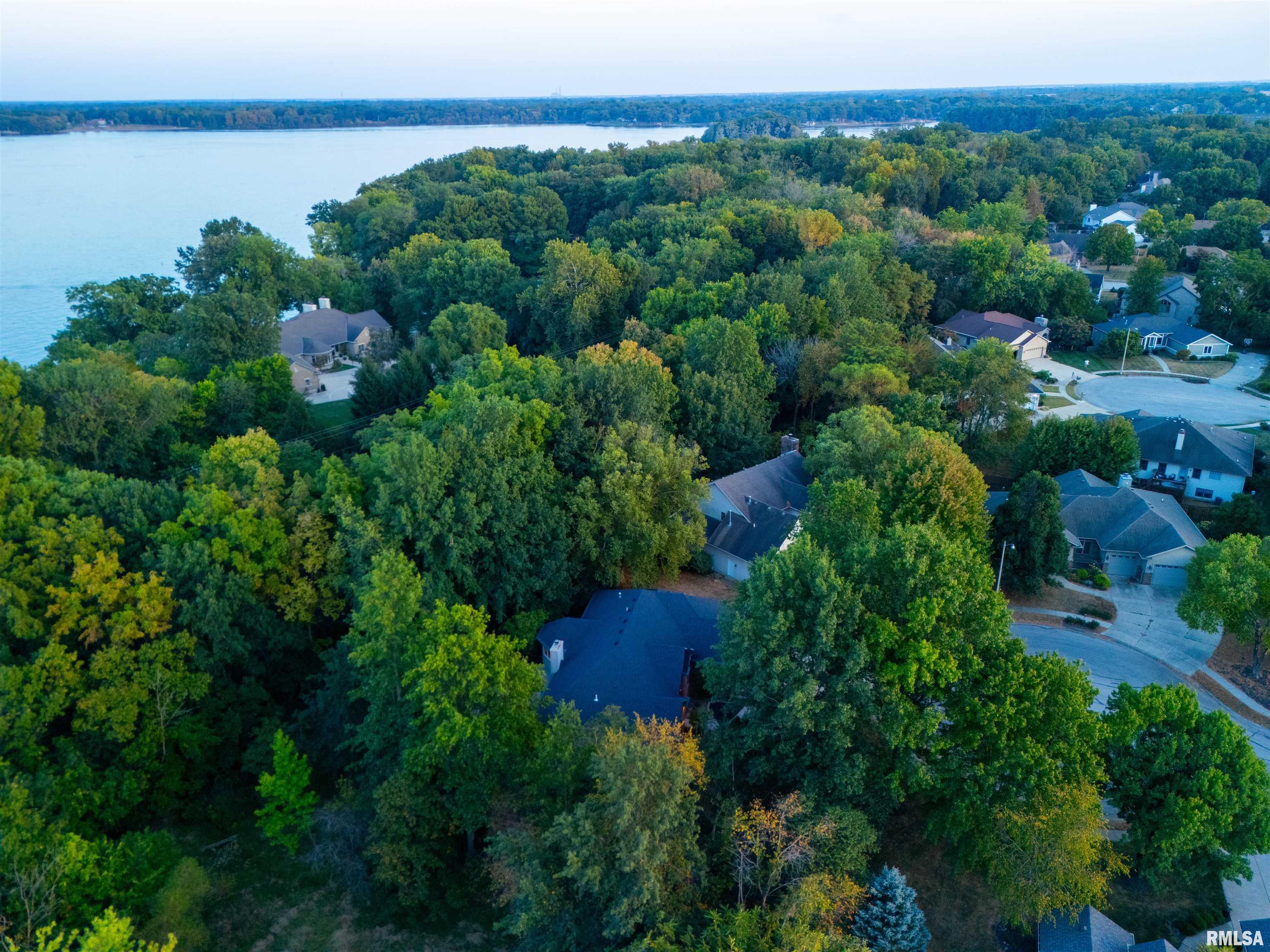 2317 Mariners Point Lane