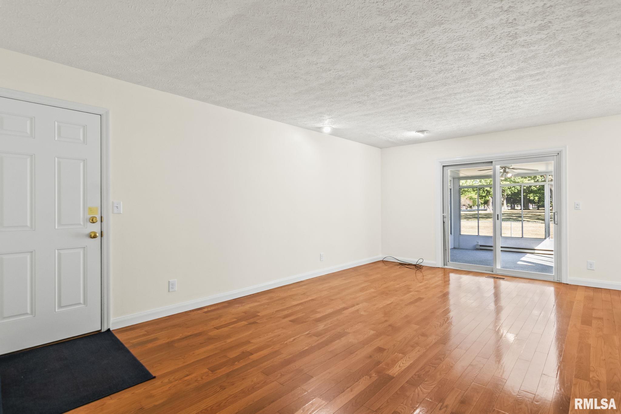 1 ROOSEVELT Road