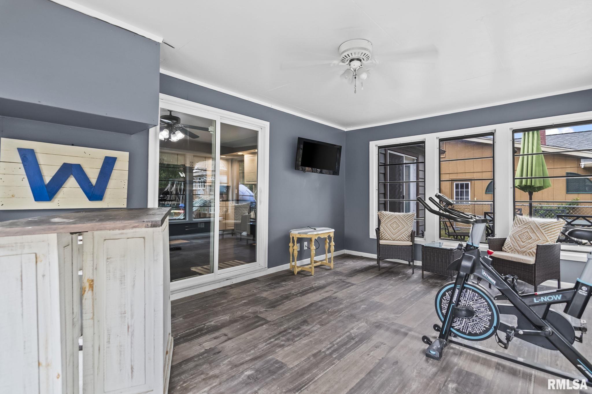113 Tamarisk Drive