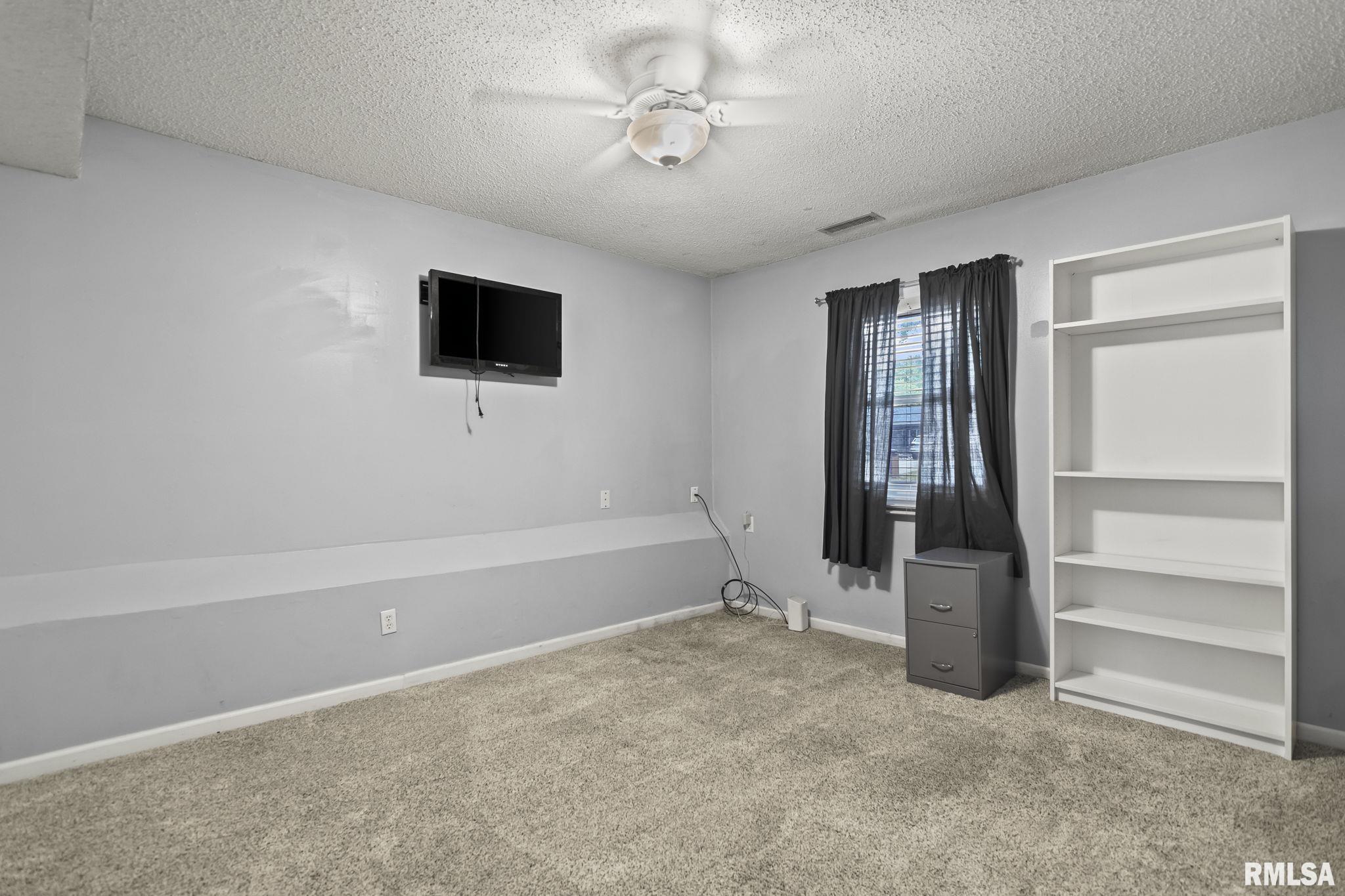 113 Tamarisk Drive