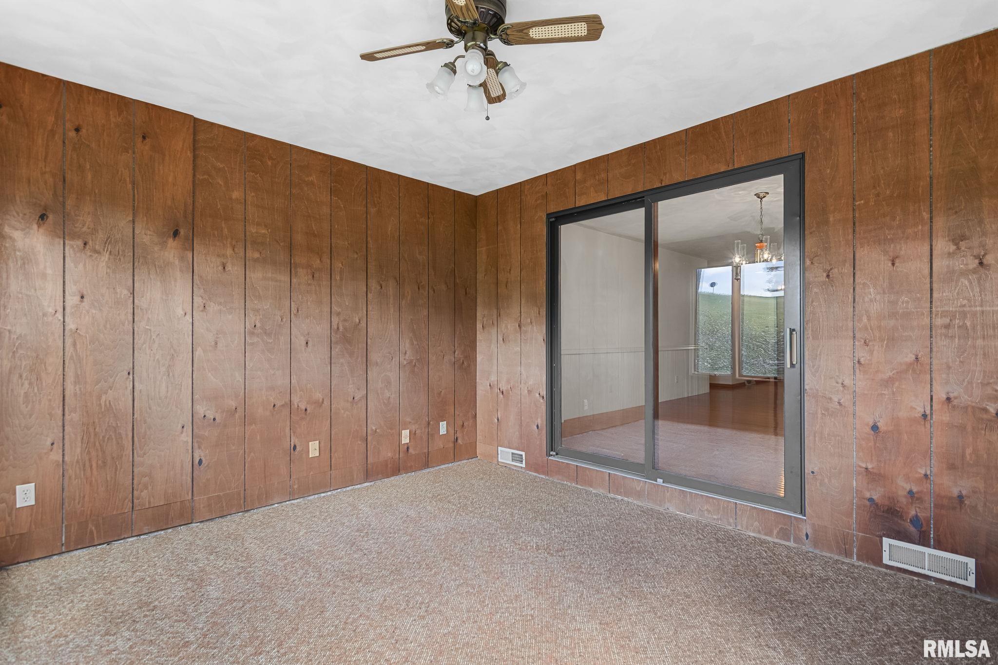 8476 Old Jacksonville Road