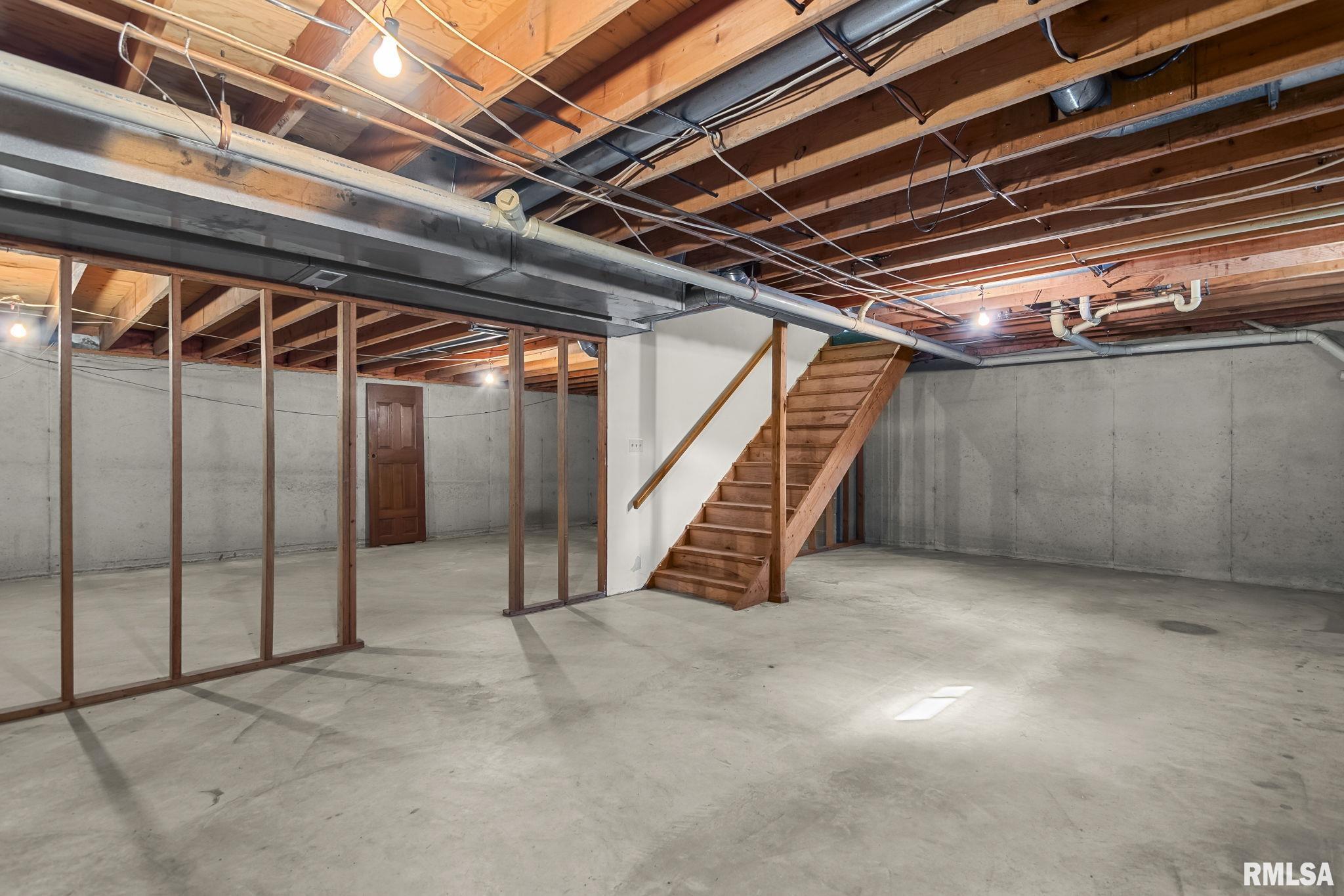 8476 Old Jacksonville Road