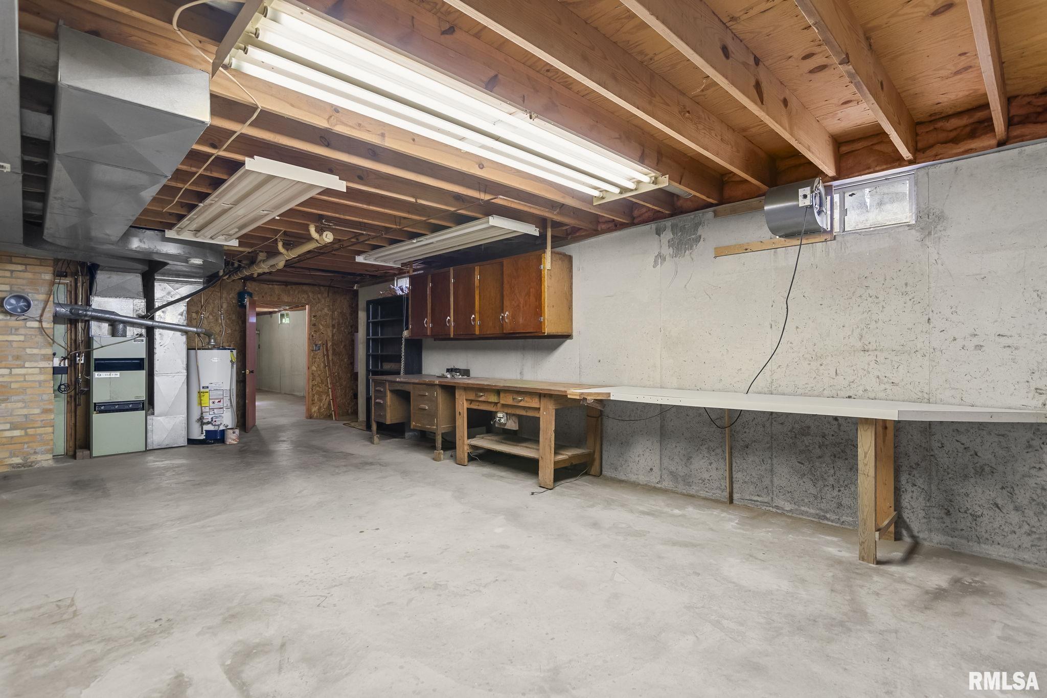 8476 Old Jacksonville Road