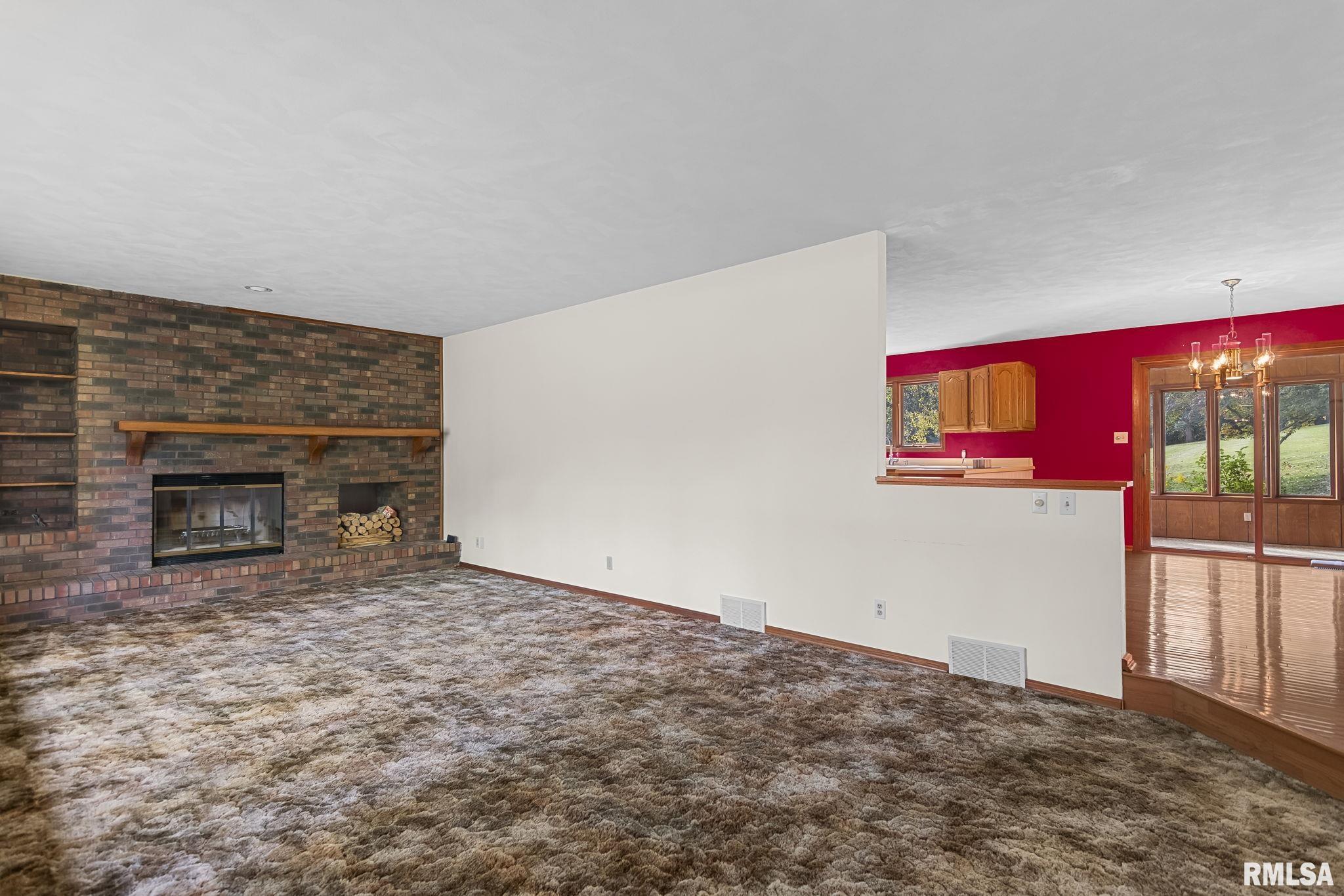 8476 Old Jacksonville Road