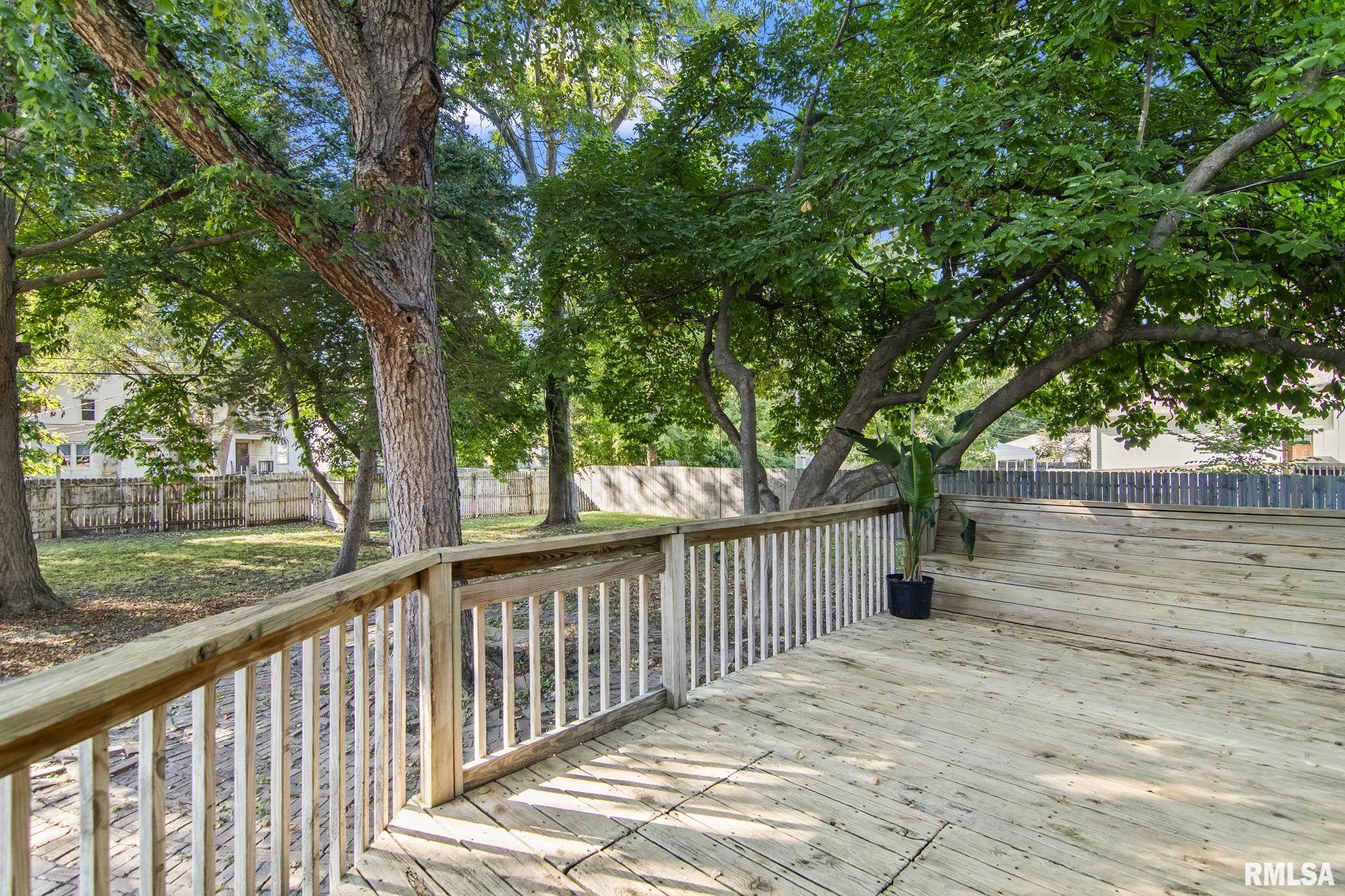 923 N 5TH Street