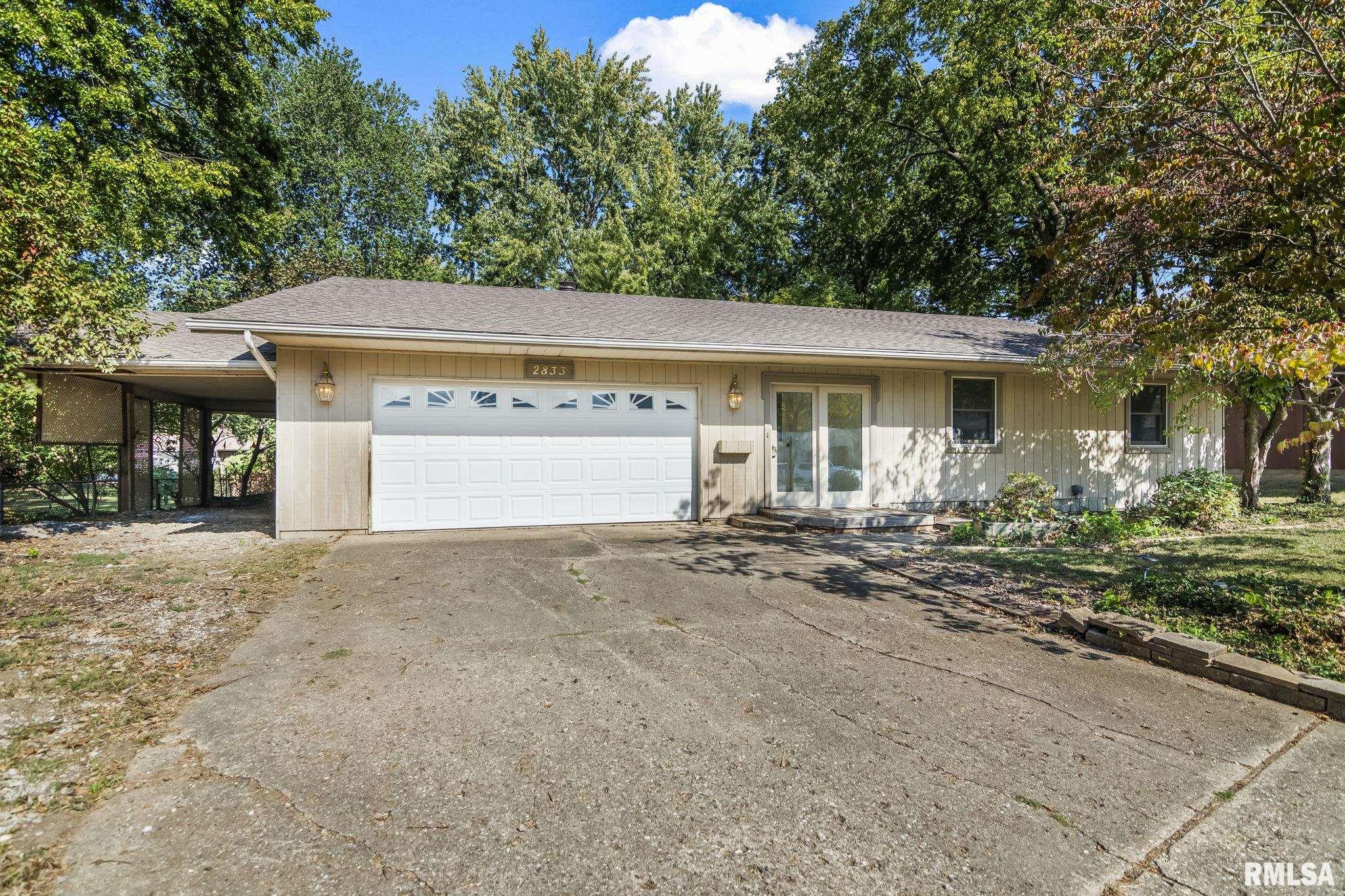 2833 White Plains Court