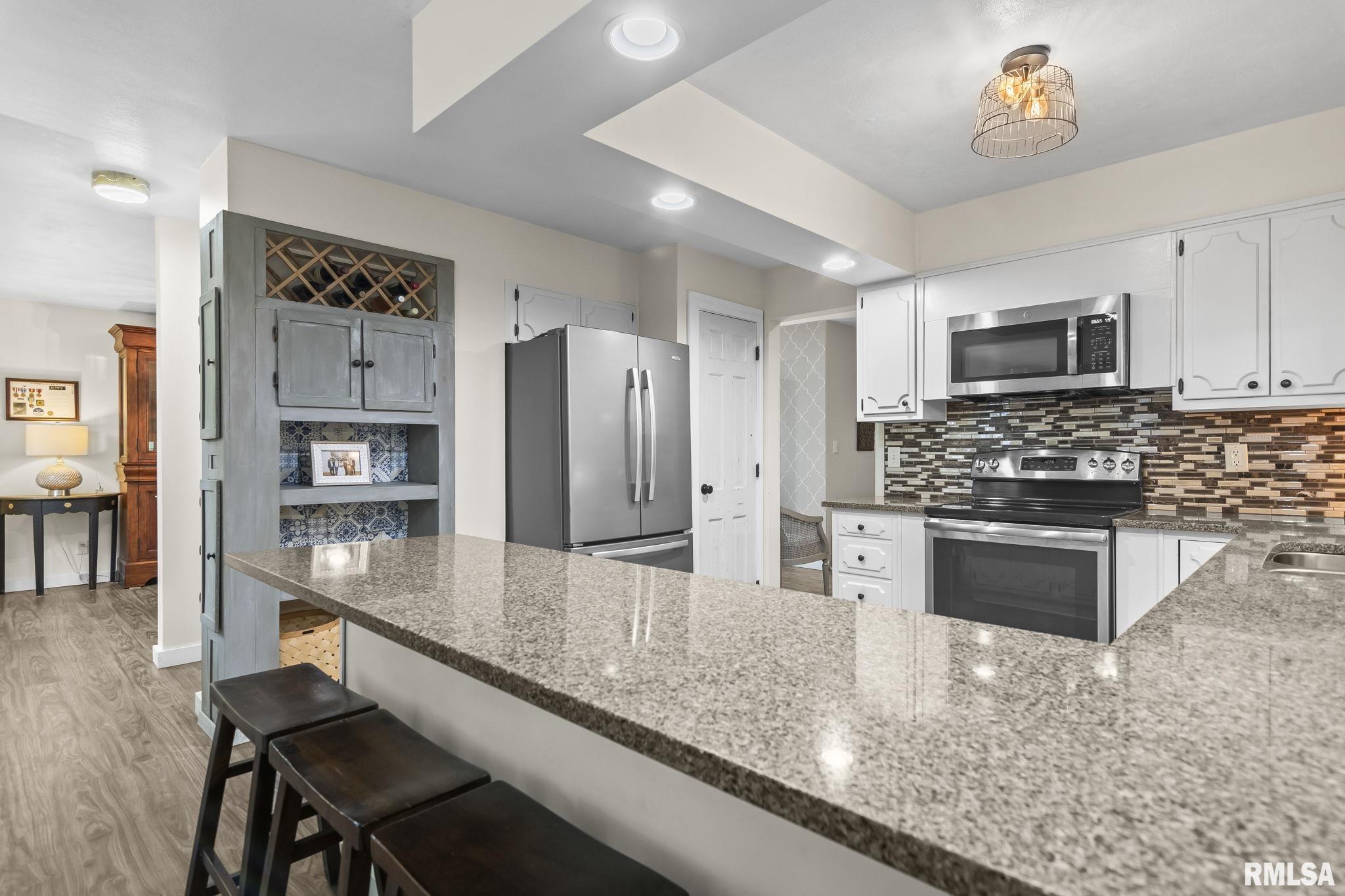 51 Glen Eagle Drive