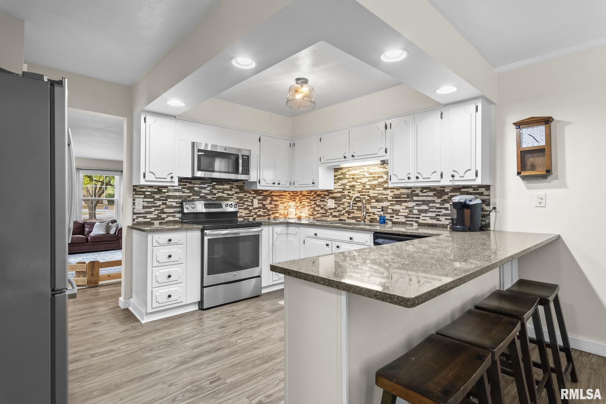 51 Glen Eagle Drive