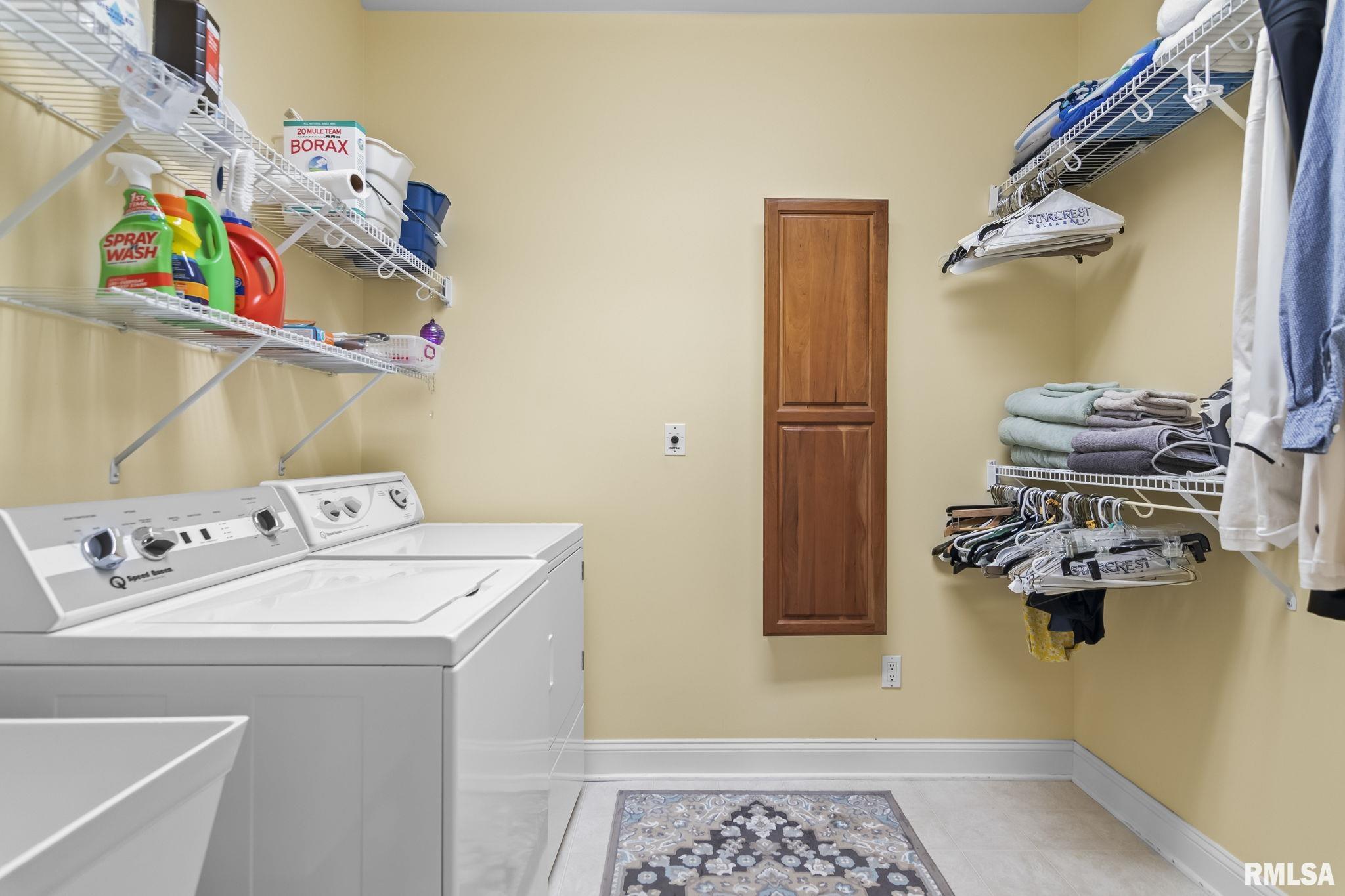 2212 Greenside Drive