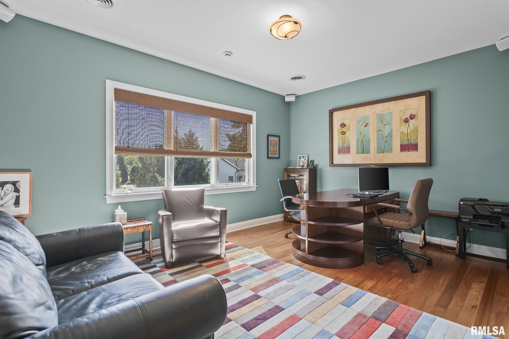 2212 Greenside Drive