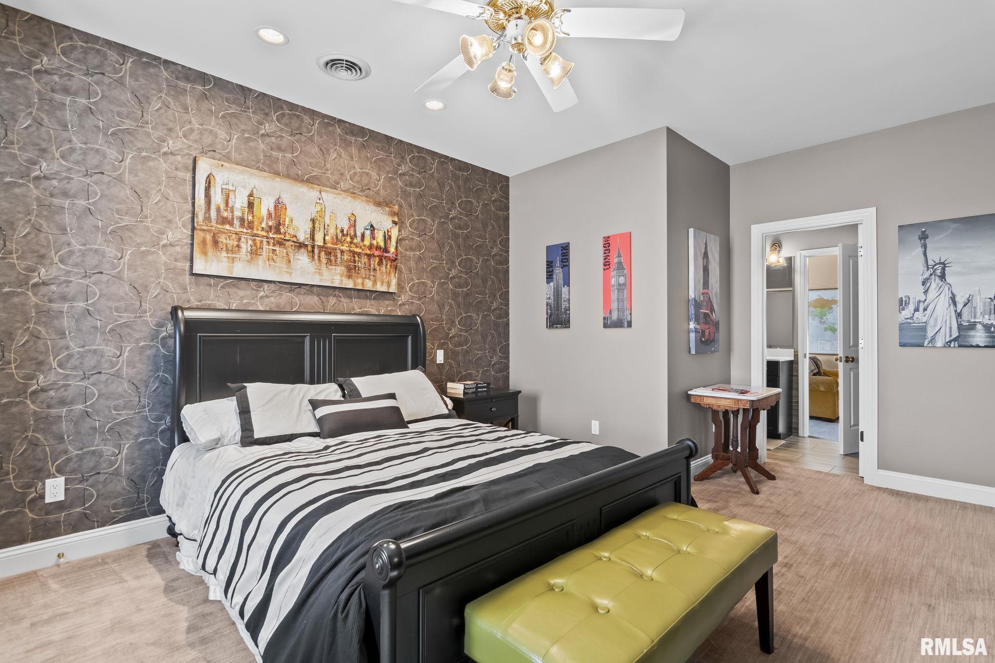 2212 Greenside Drive