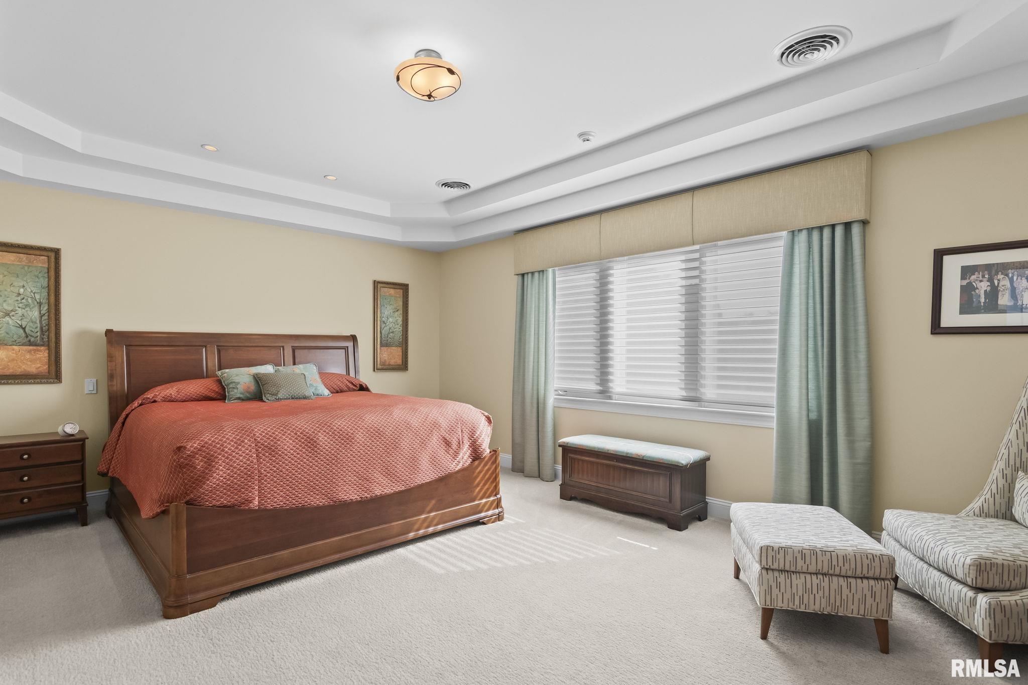 2212 Greenside Drive