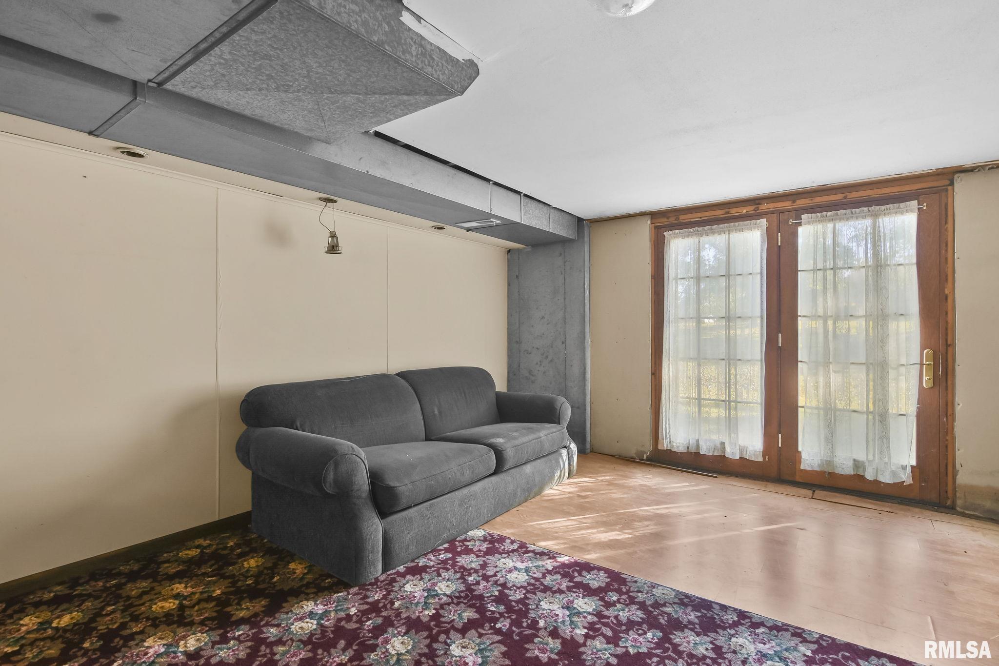 7919 Gooseberry Hill Drive