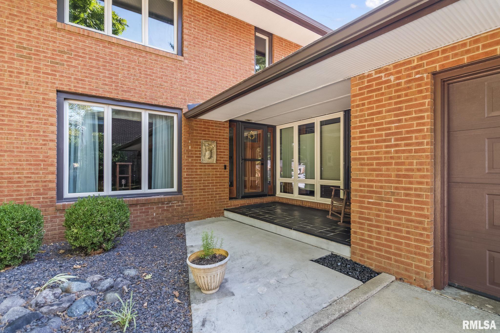 2316 S Willemore Avenue