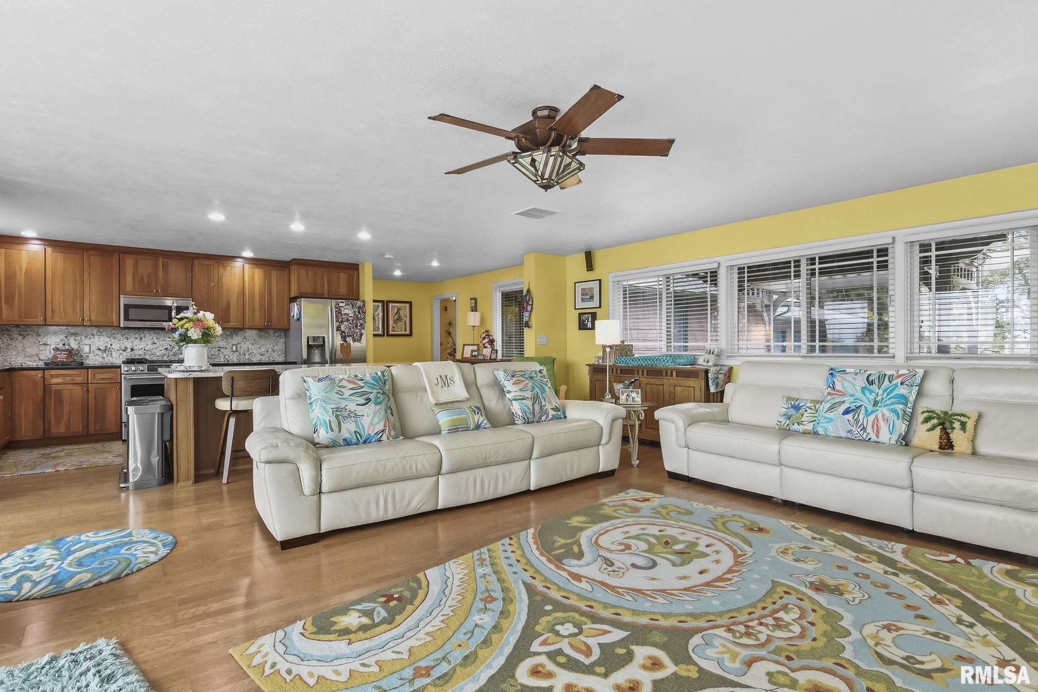 38 N Cotton Hill Lane