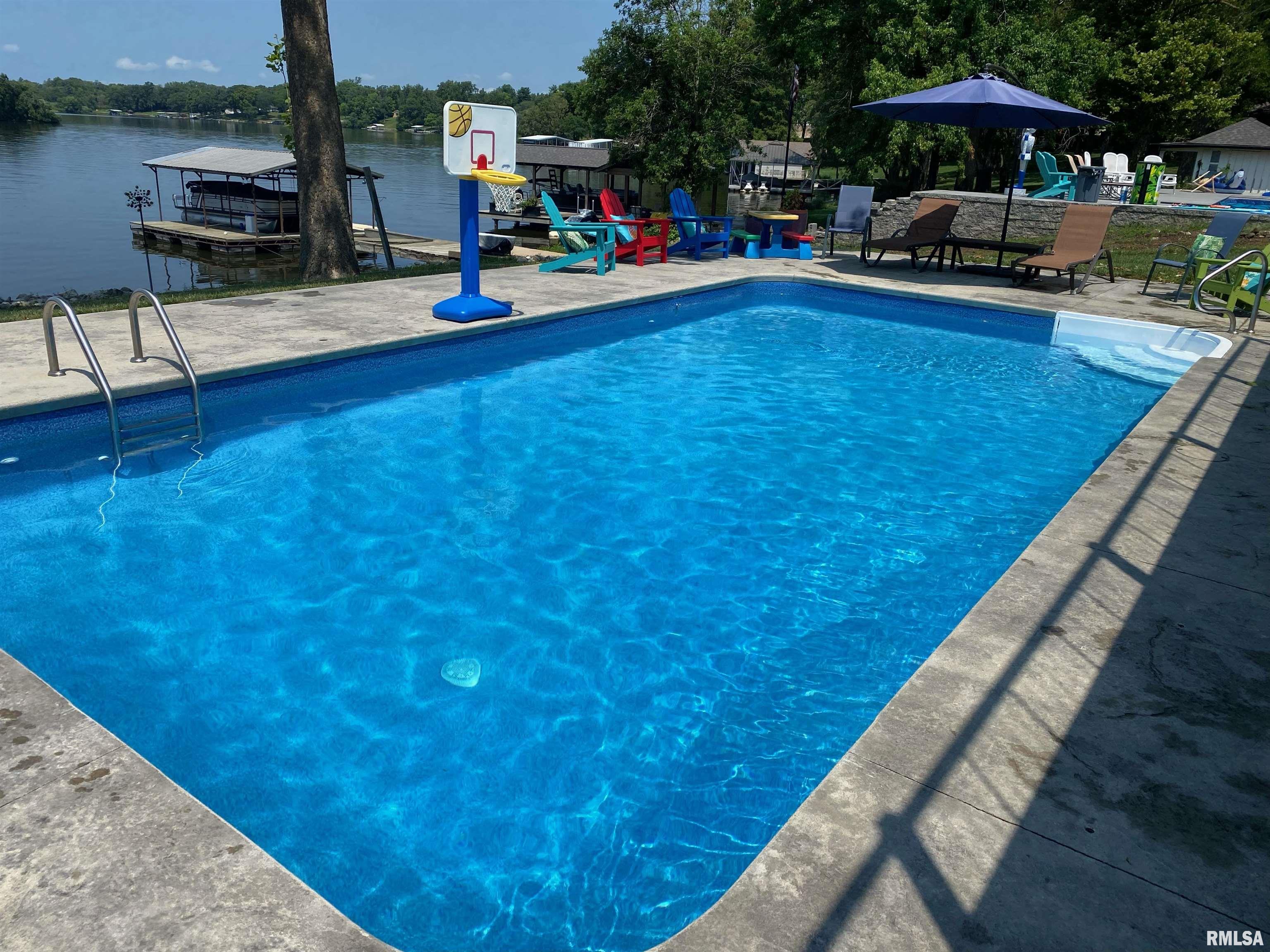 38 N Cotton Hill Lane