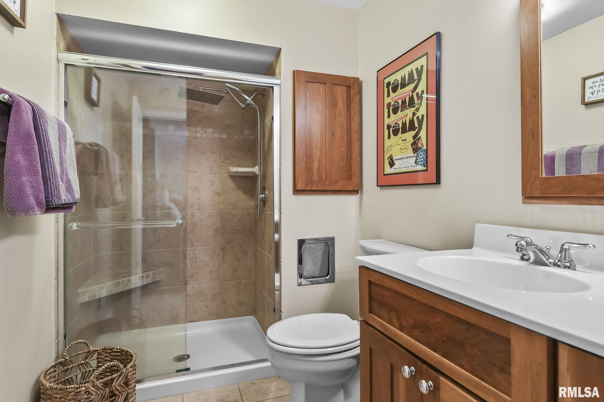 38 N Cotton Hill Lane