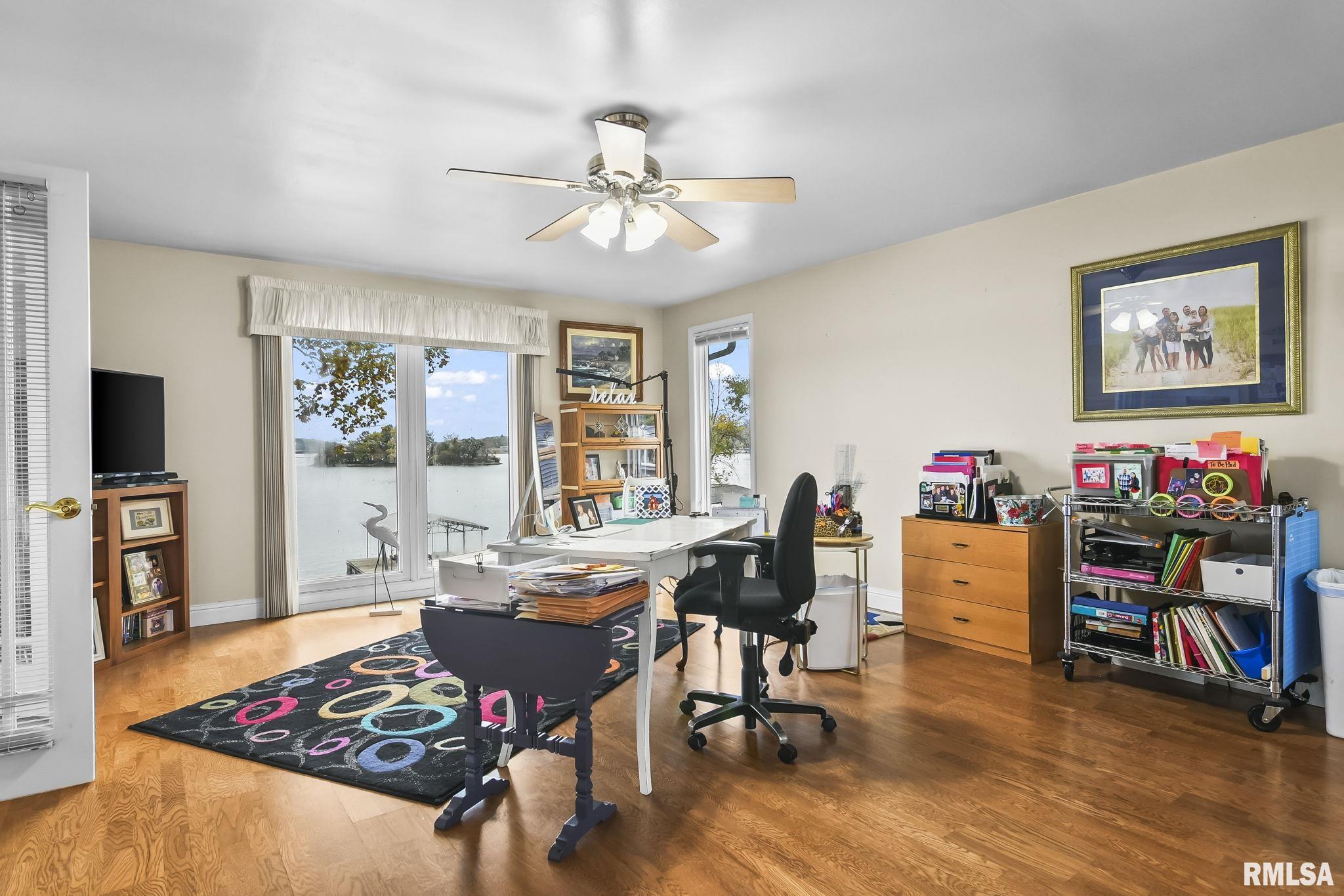 38 N Cotton Hill Lane